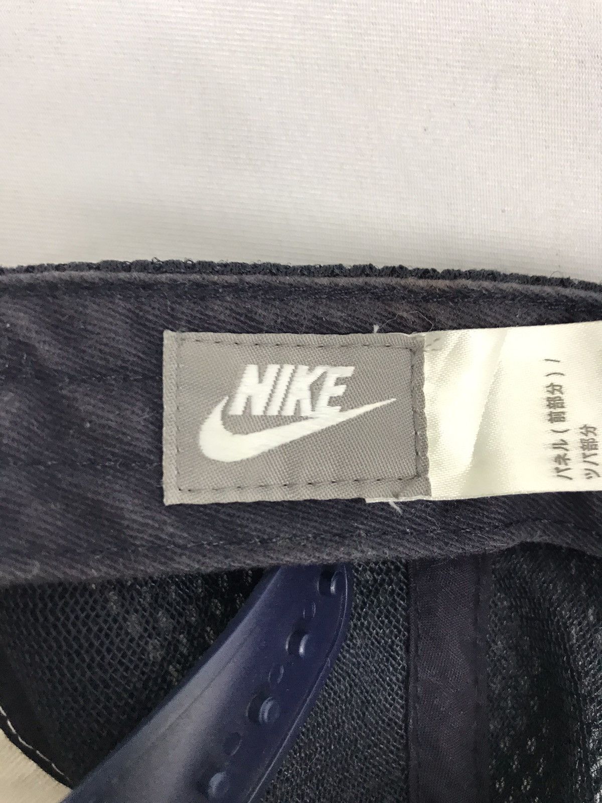 Nike Nike Air Swoosh Logo Hat Cap Baseball Trucker Size ONE SIZE - 9 Thumbnail