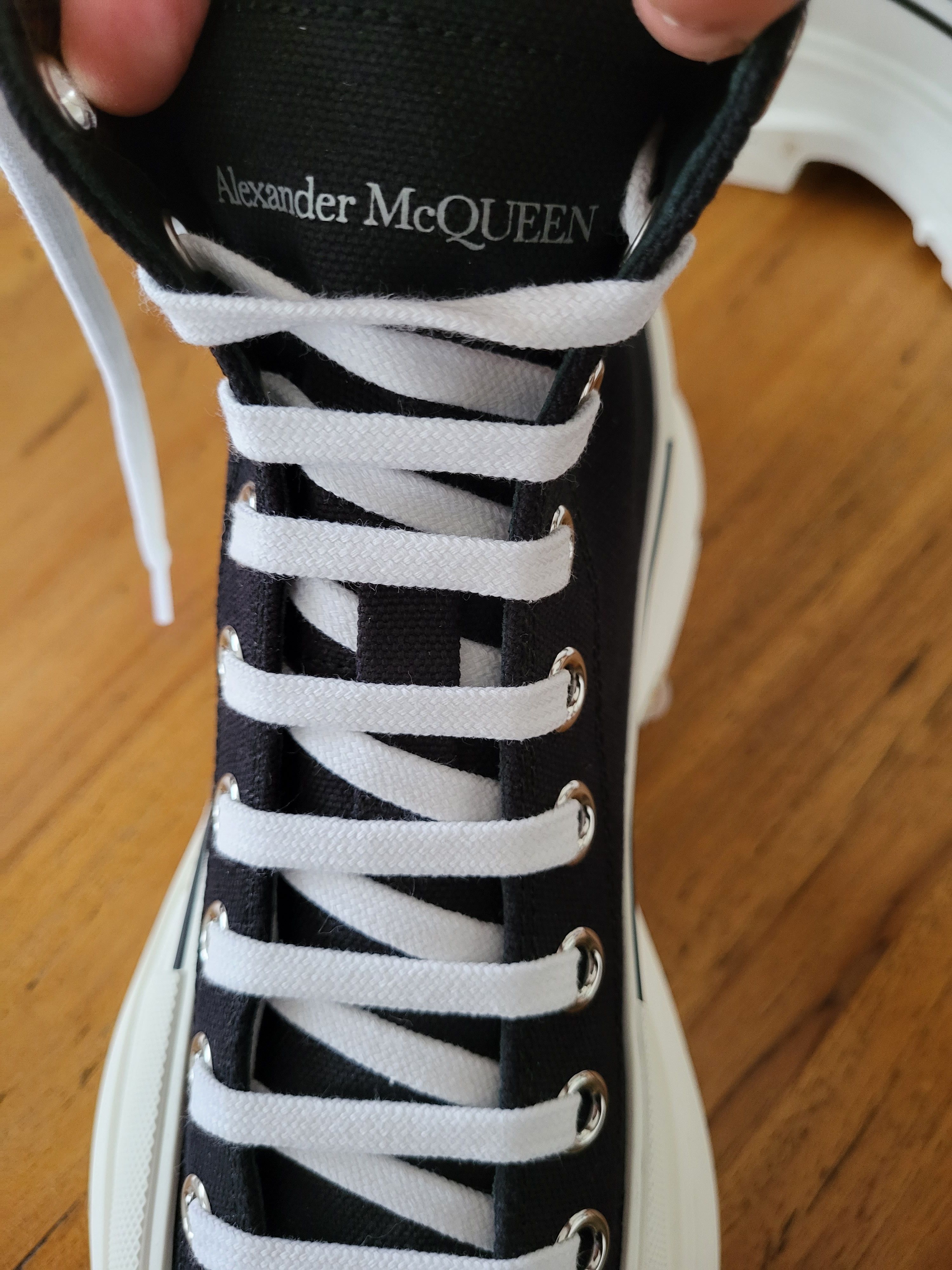 Alexander McQueen Tread Slick High Top Sneakers Black 39 | Grailed