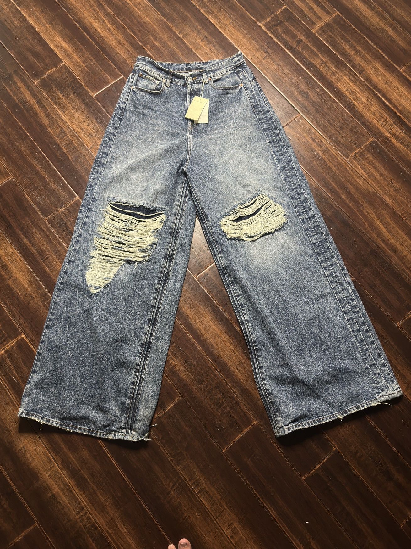 Vetements VETEMENTS PATCHED BAGGY JEANS | Grailed