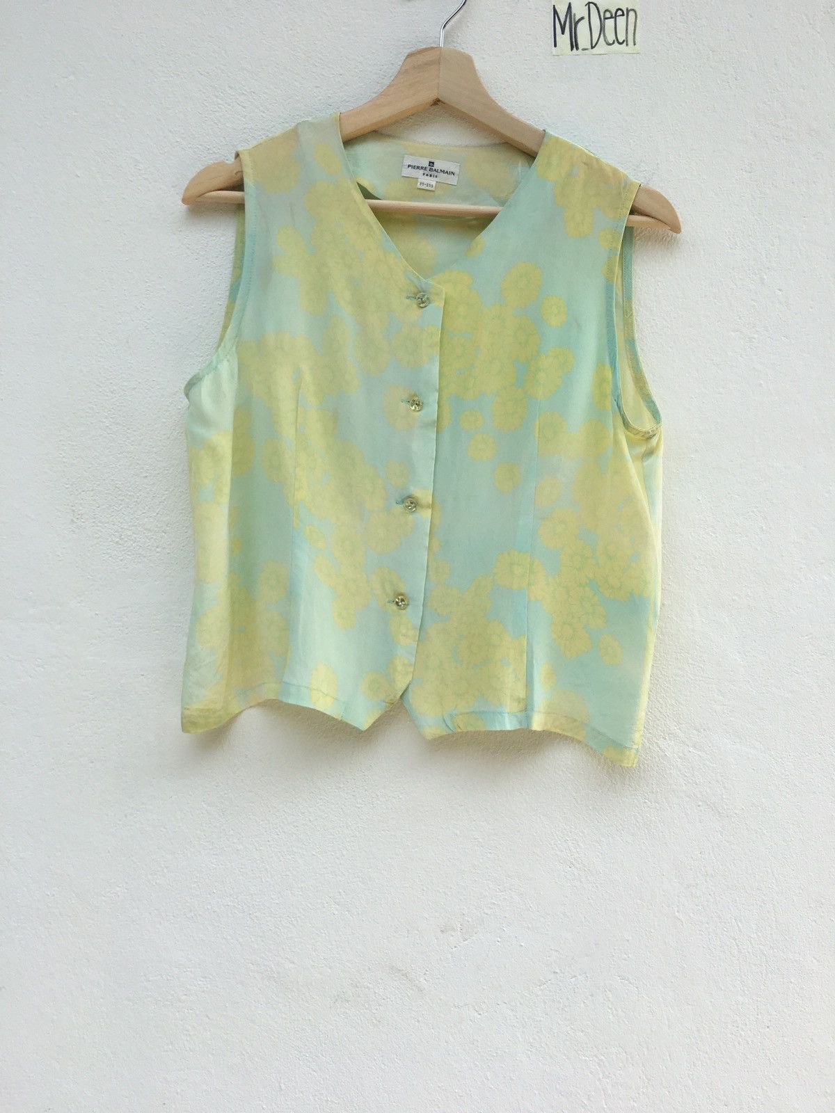 Pierre Balmain Vintage Floral Motif Pierre Balmain Silk Vest Size S / US 4 / IT 40 - 1 Thumbnail