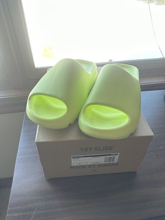 Adidas Yeezy slide “glow green” | Grailed