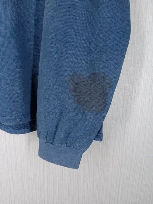 Nike RARE VINTAGE NIKE MEDIUM LOGO CREWNECK SWEATSHIRT Size US XL / EU 56 / 4 - 6 Thumbnail