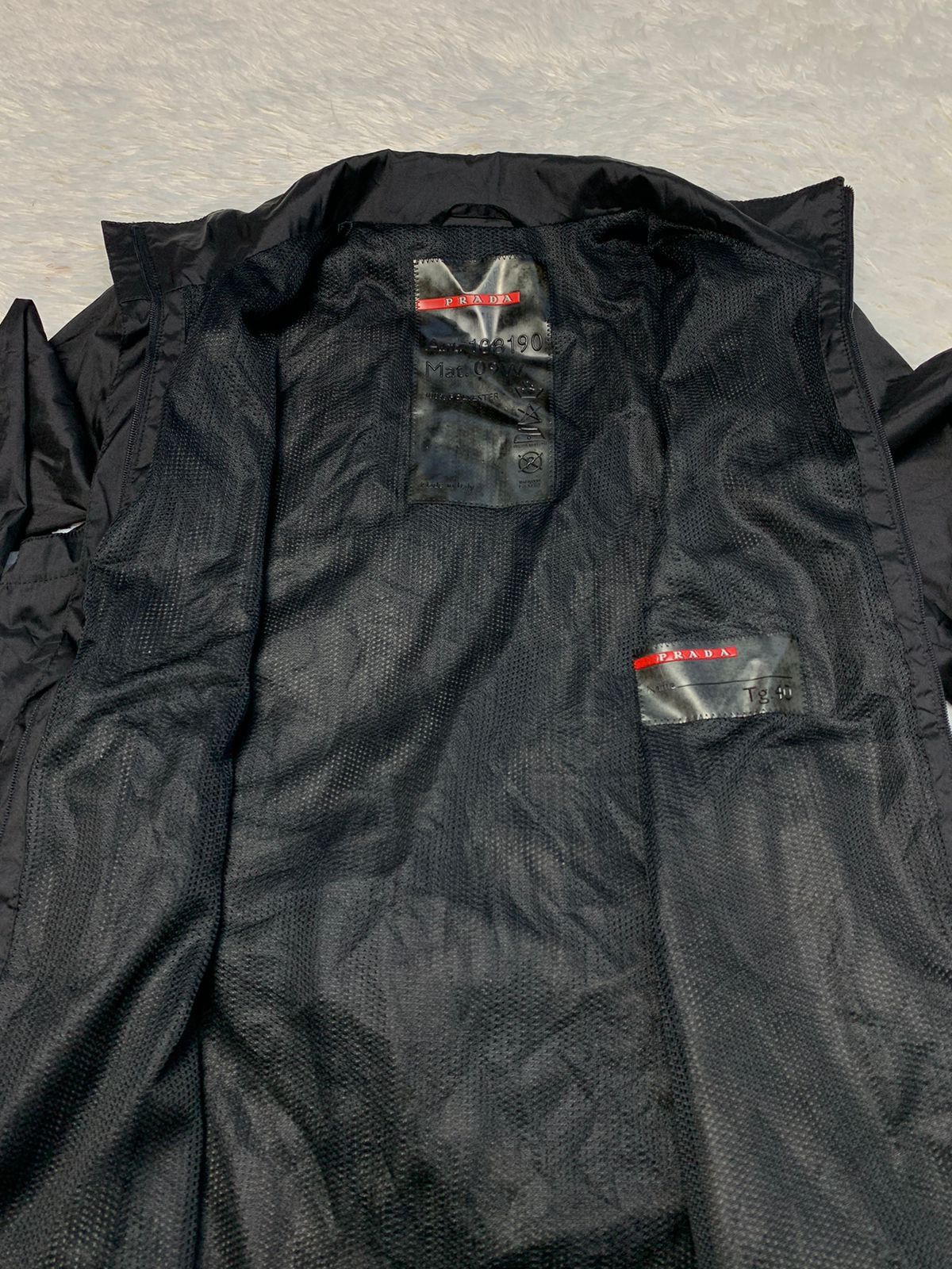Prada Prada Removable Sleeve Nylon Jacket Size US S / EU 44-46 / 1 - 5 Thumbnail
