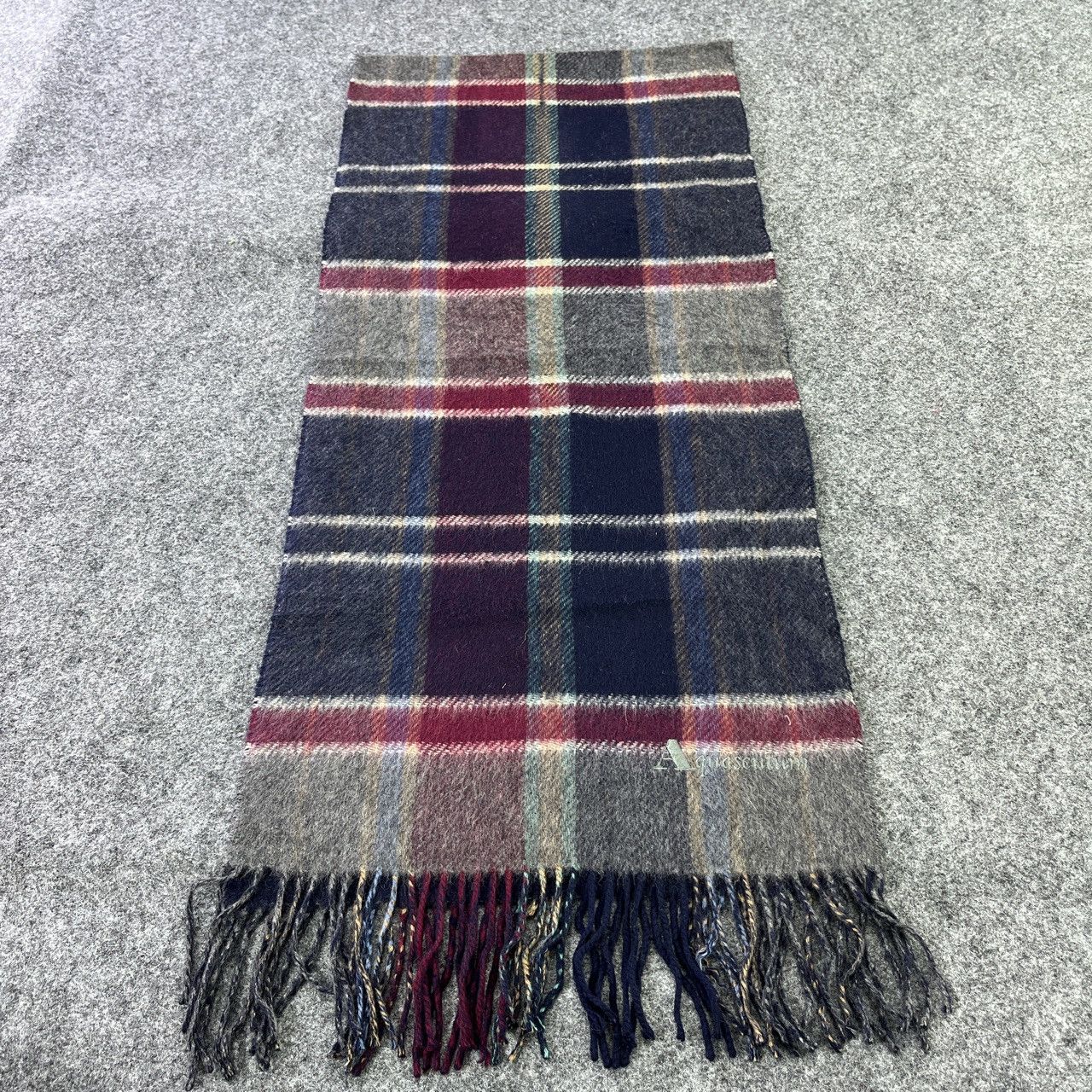 Aquascutum Aquascutum Wool Scarf / Muffler / Neckwear T103 Size ONE SIZE - 1 Thumbnail