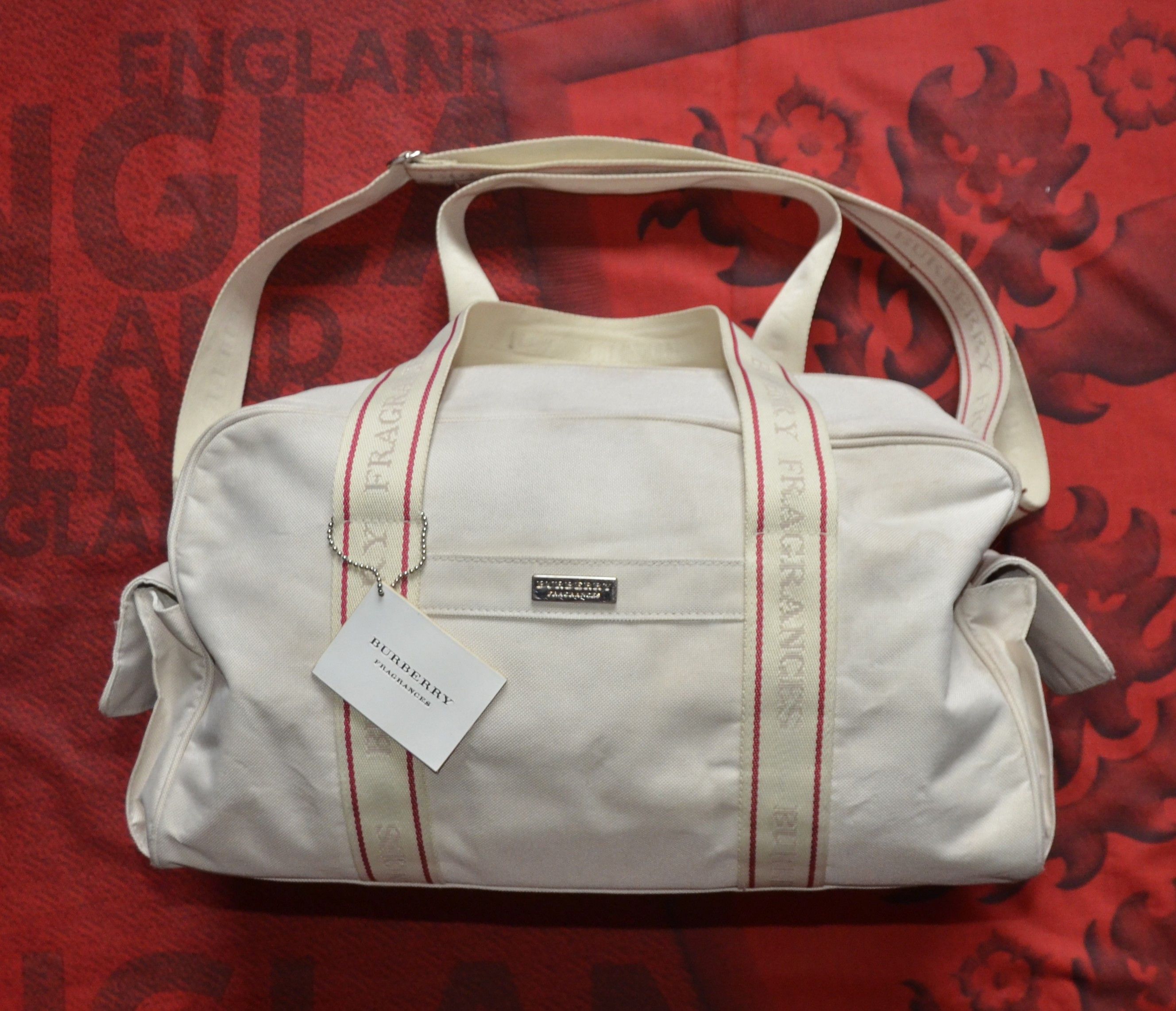 Burberry BURBERRY FRAGRANCES Travel Large Bag White Casual Fashion Size ONE SIZE - 16 Thumbnail