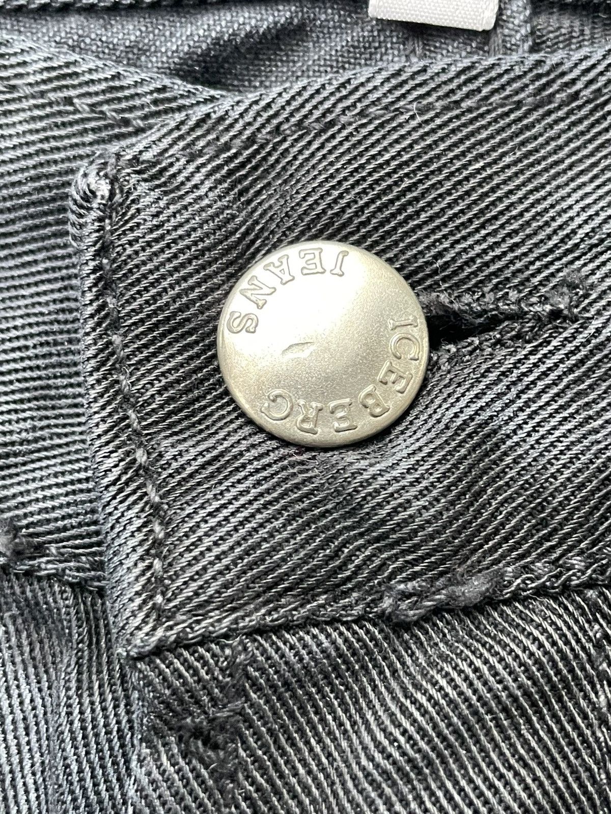 Designer × Iceberg × Vintage STEALS Vintage Iceberg Jeans Size US 37 - 16 Thumbnail