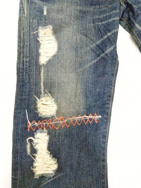 Levi's Vintage Levi's 501 Distressed Jeans 34x32 Size US 34 / EU 50 - 5 Thumbnail