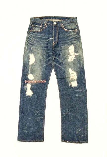 Vintage Levi's 501 Distressed Jeans 34x32