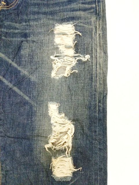 Levi's Vintage Levi's 501 Distressed Jeans 34x32 Size US 34 / EU 50 - 4 Thumbnail