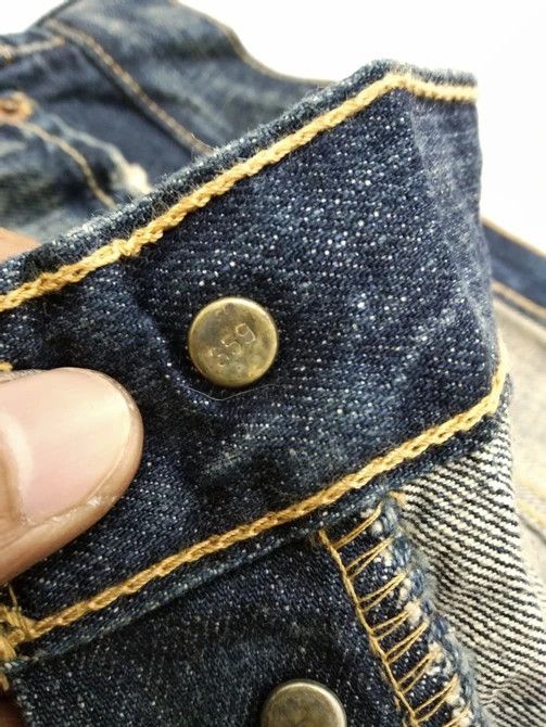 Levi's Vintage Levi's 501 Distressed Jeans 34x32 Size US 34 / EU 50 - 8 Thumbnail