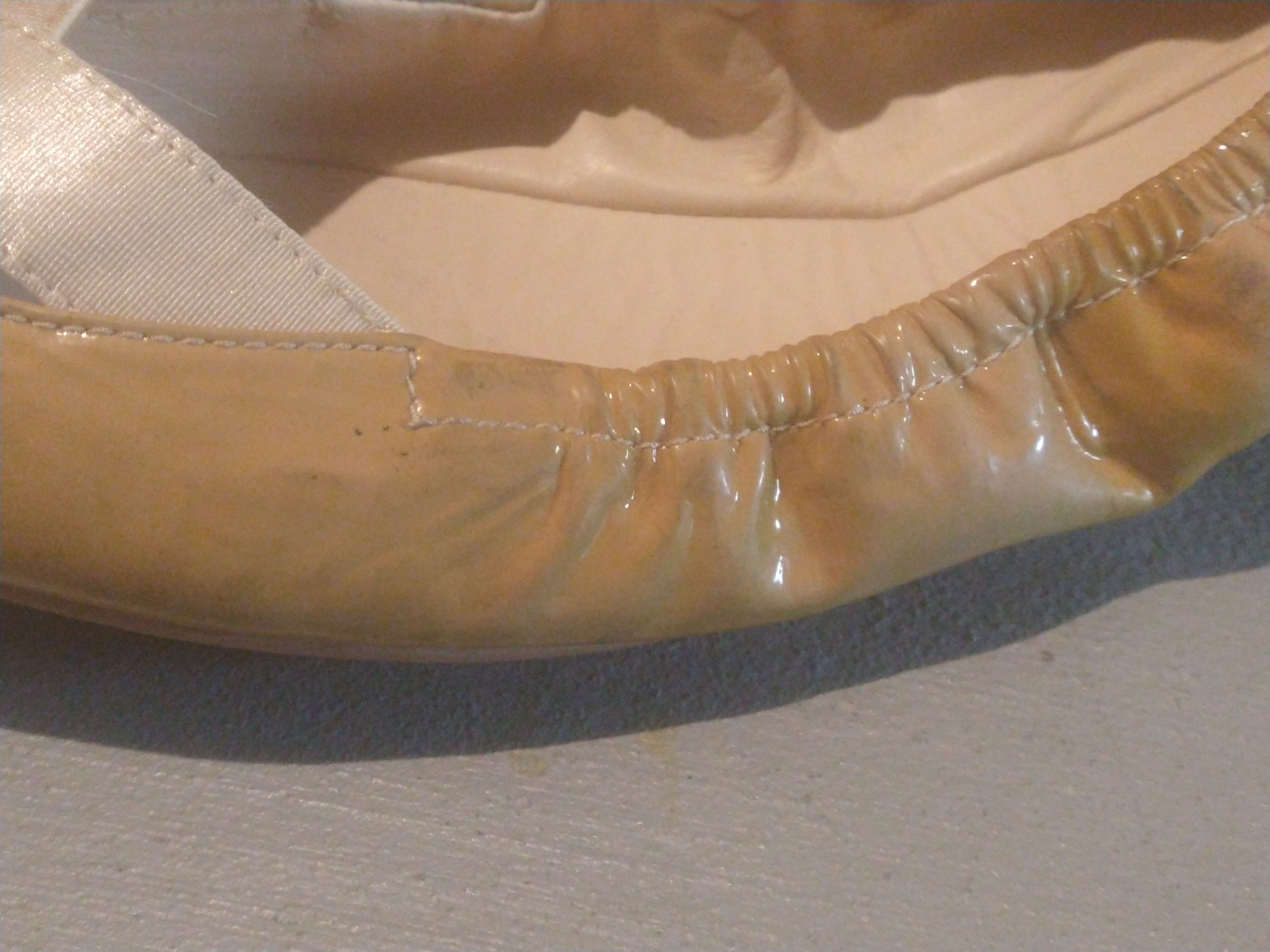 Prada Prada Ballerina Flats Patent Leather 8 38 Beige Slip Ons Y2K Size US 8 / IT 38 - 7 Thumbnail