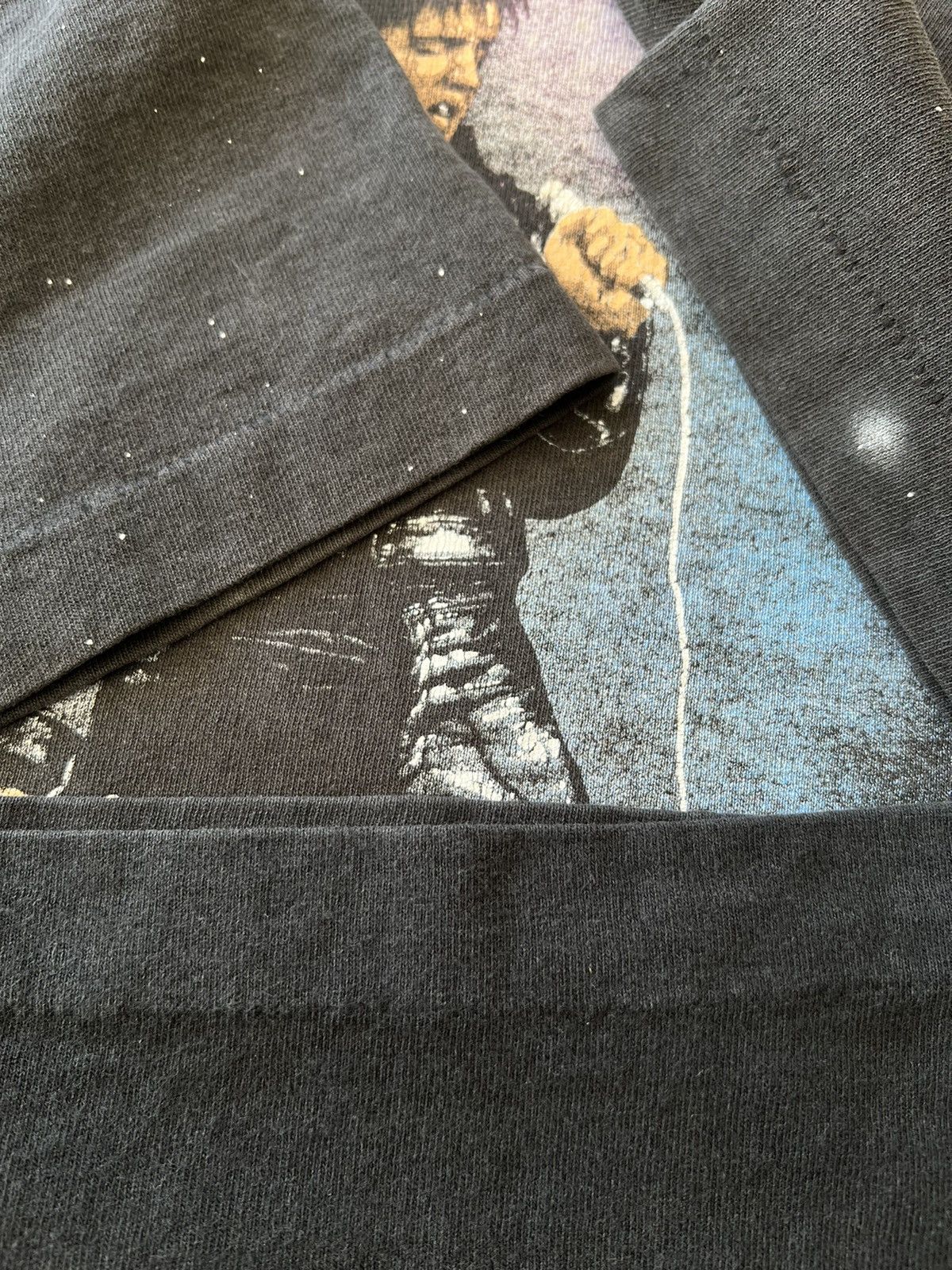 Band Tees Vintage 90s Elvis Presley The Legend Faded Black Tee Size US L / EU 52-54 / 3 - 12 Thumbnail