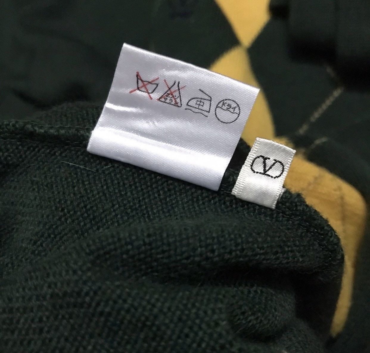 Valentino × Vintage Vintage Valentino Garavani Knitwear Sweatshirt Size US M / EU 48-50 / 2 - 7 Thumbnail