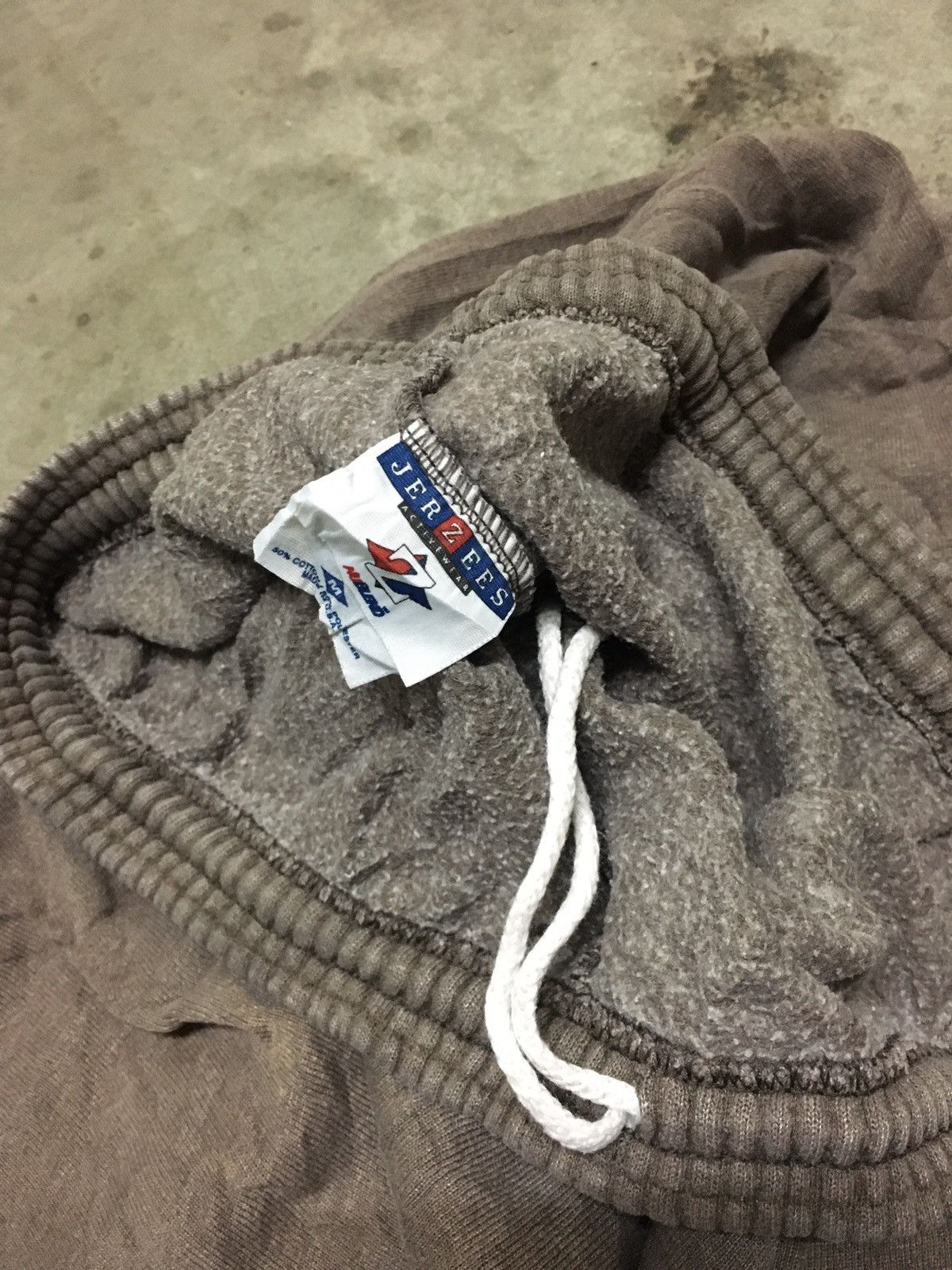 Vintage Vintage Thrashed Jogger Size US 33 - 7 Thumbnail