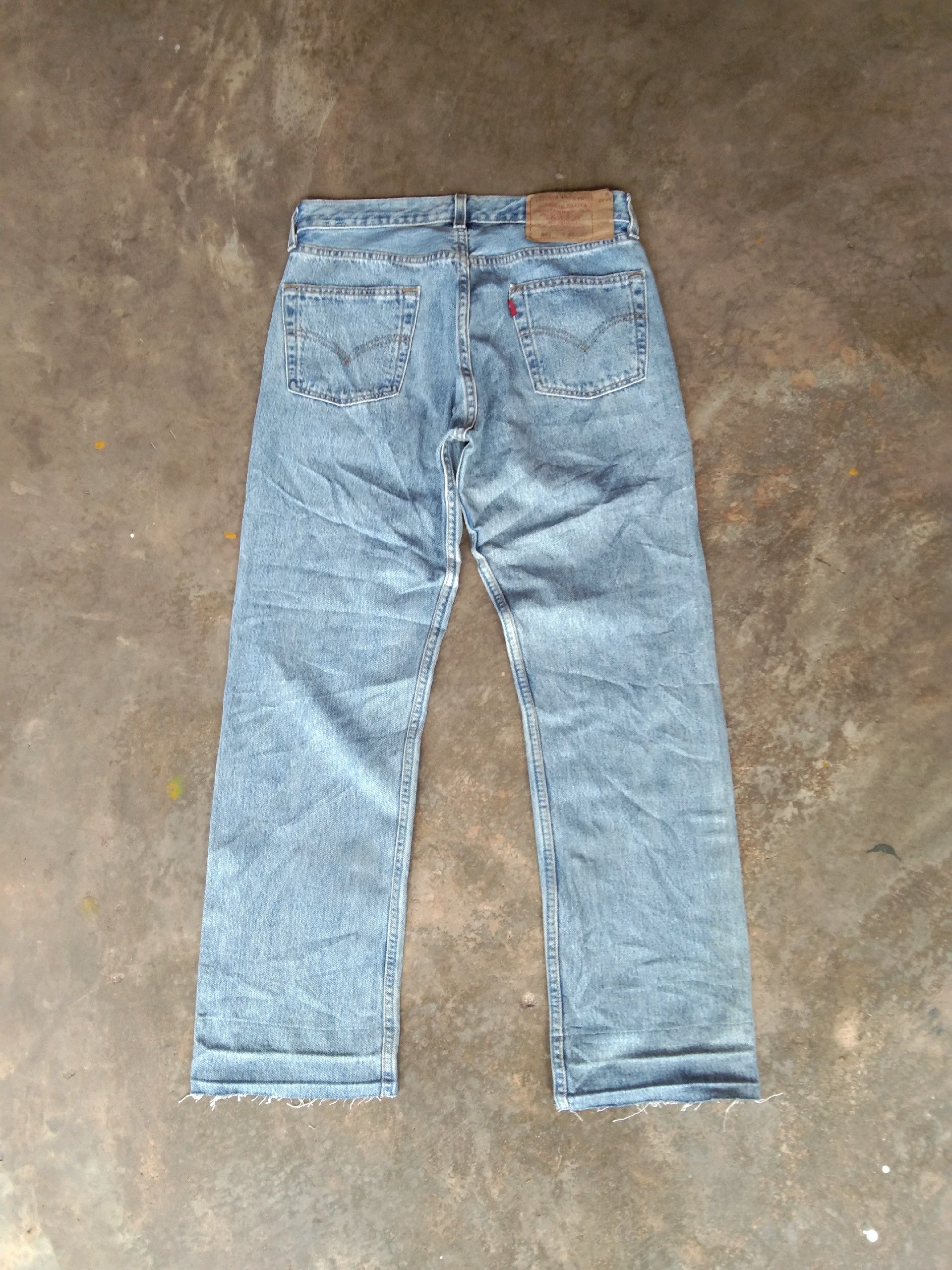 Levi's 90s Vintage Levi's 501 Made In USA Jeans 30x27 Size US 30 / EU 46 - 2 Thumbnail