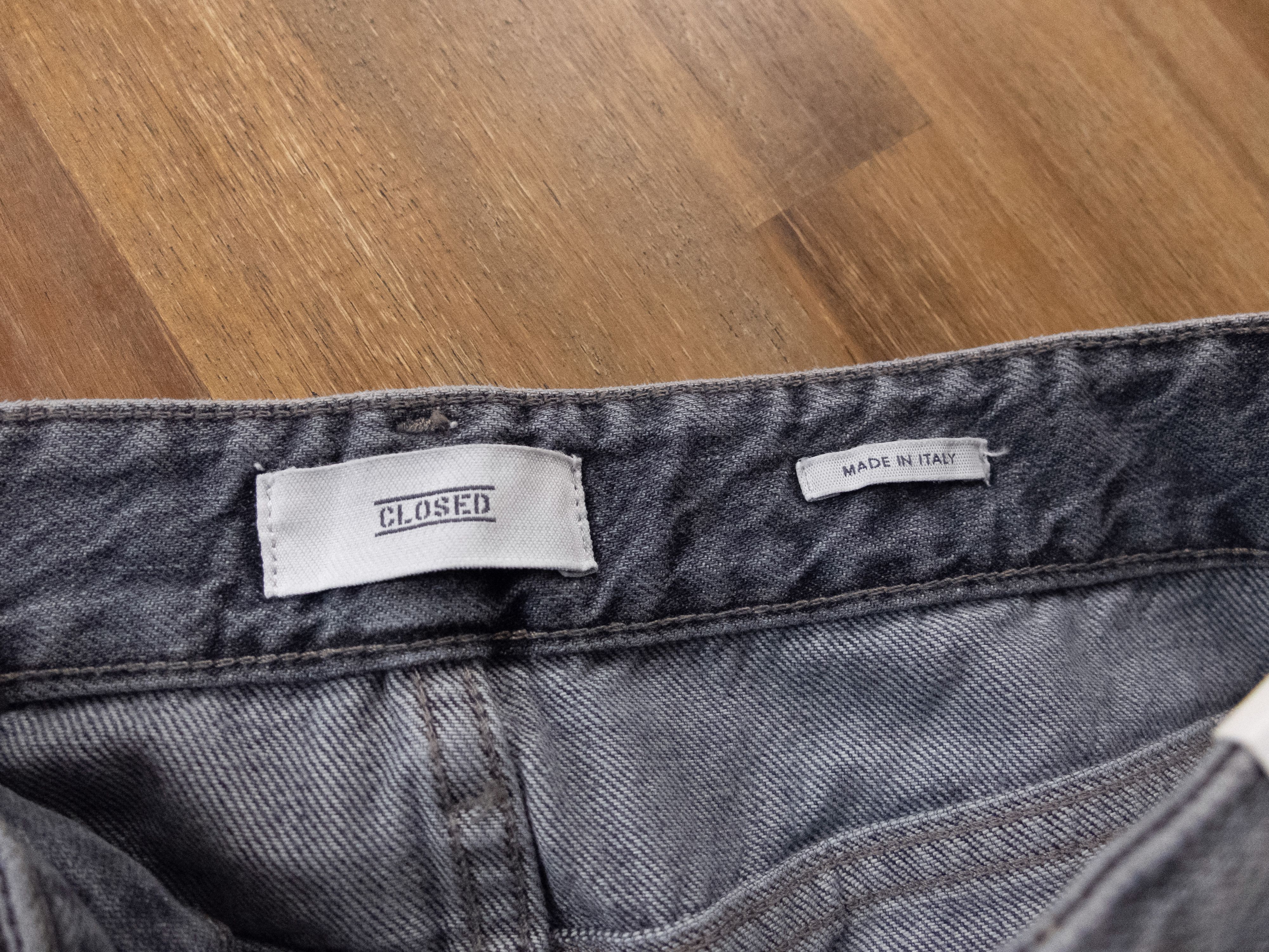 CLOSED CLOSED gray bogus straight organic cotton denim jeans 30 US Size US 30 / EU 46 - 4 Thumbnail