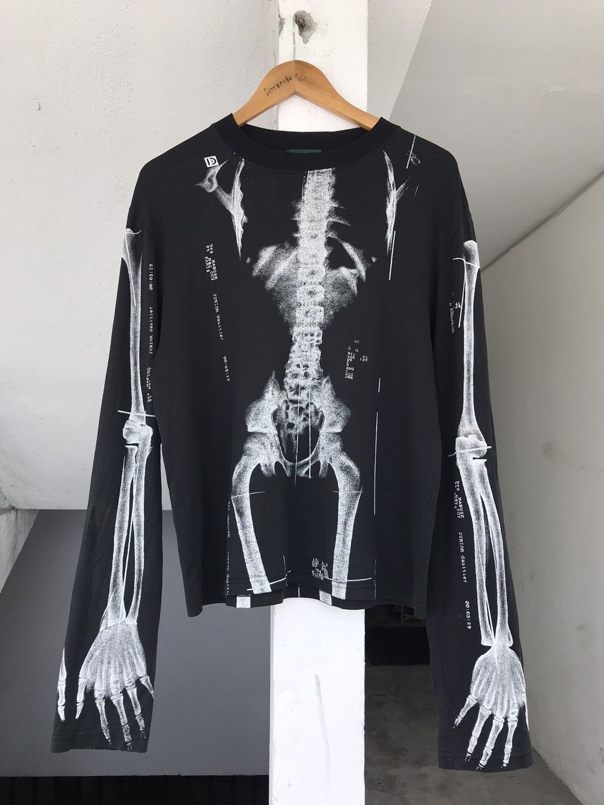 Jean Paul Gaultier 1990 ICONIC JEAN PAUL GAUILTER X RAY Size US M / EU 48-50 / 2 - 7 Thumbnail