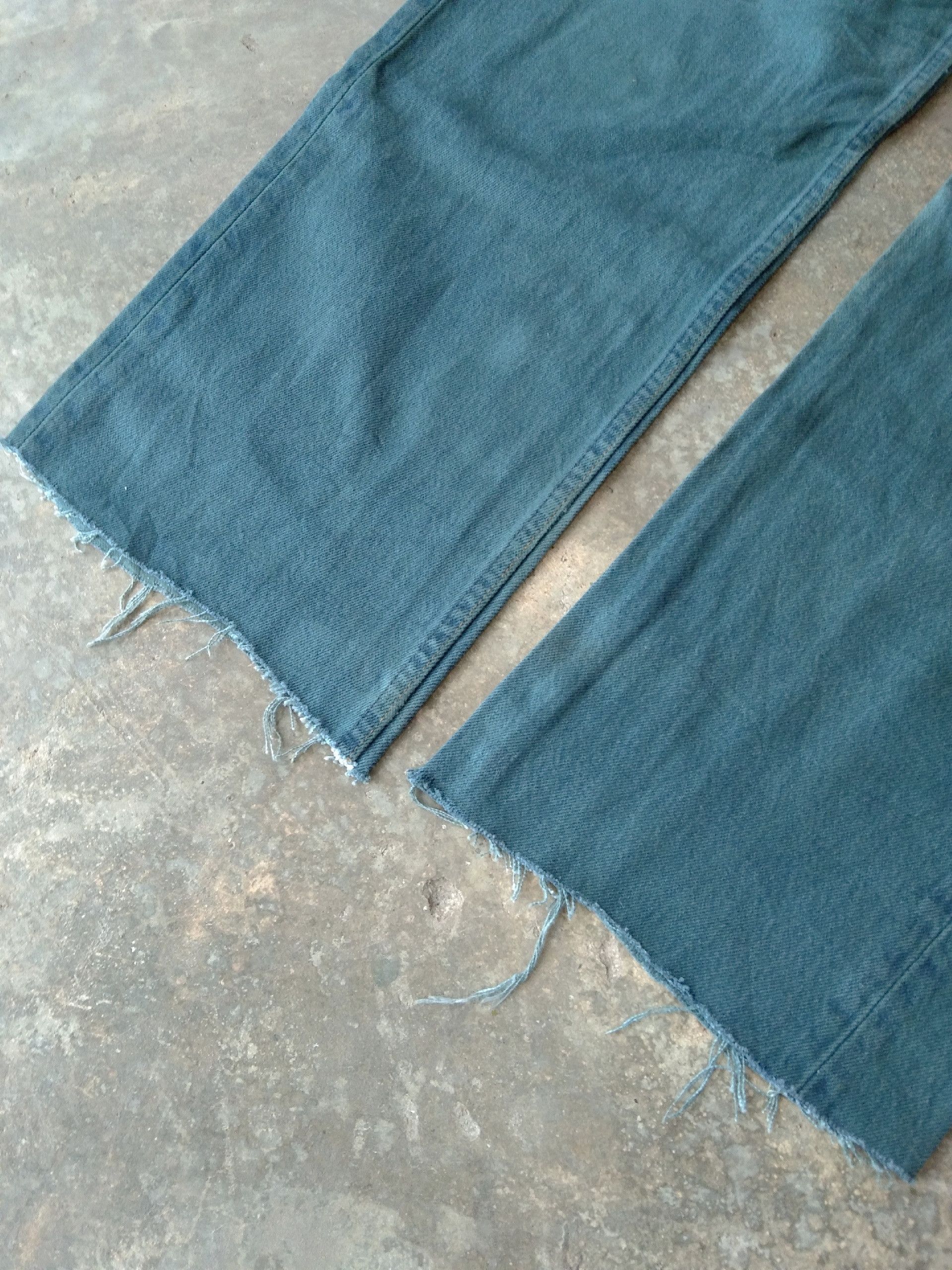 Levi's 90s Vintage Levi's 501 Made In USA Distressed Jeans 36x30 Size US 36 / EU 52 - 6 Thumbnail