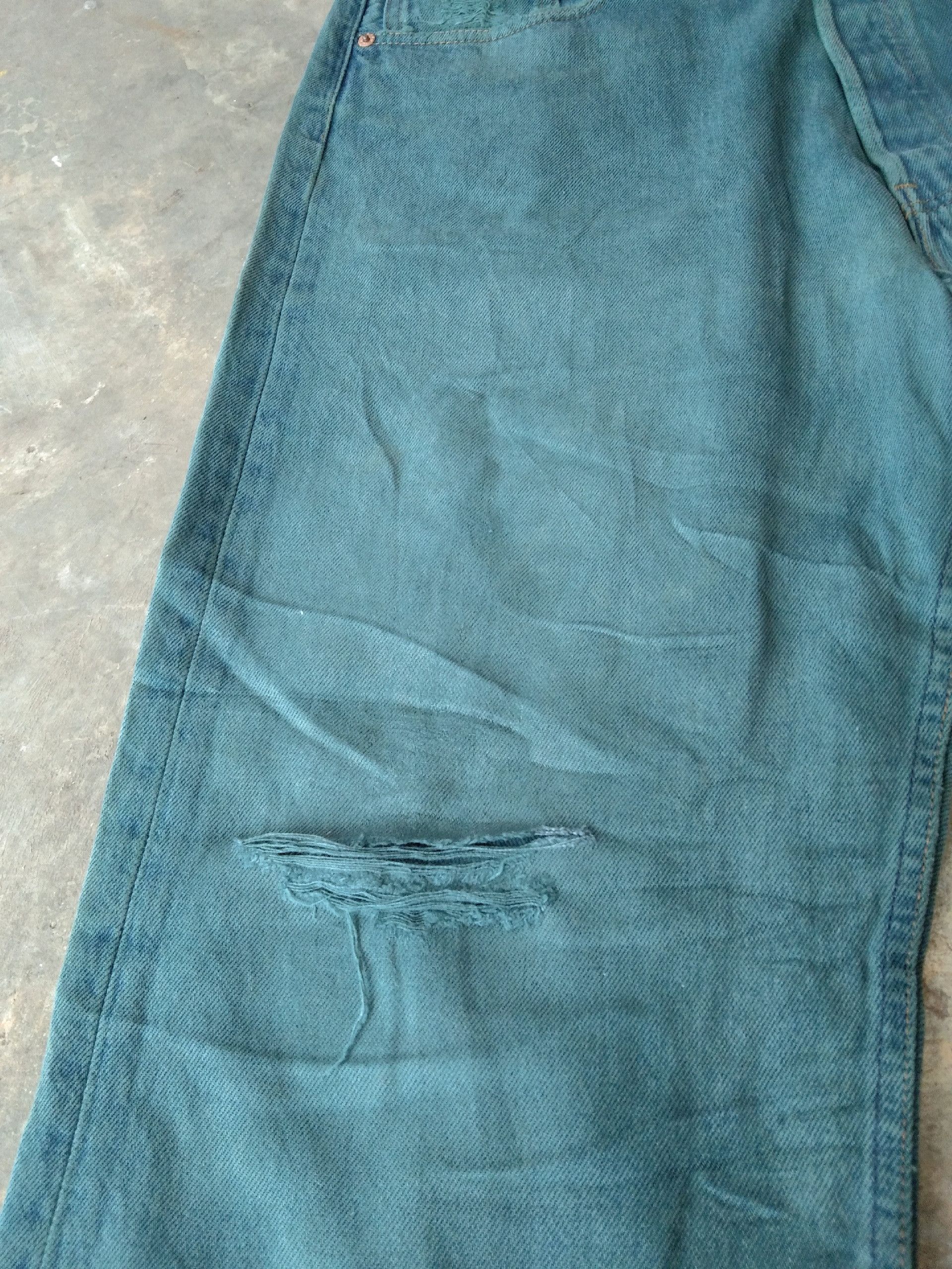 Levi's 90s Vintage Levi's 501 Made In USA Distressed Jeans 36x30 Size US 36 / EU 52 - 8 Thumbnail