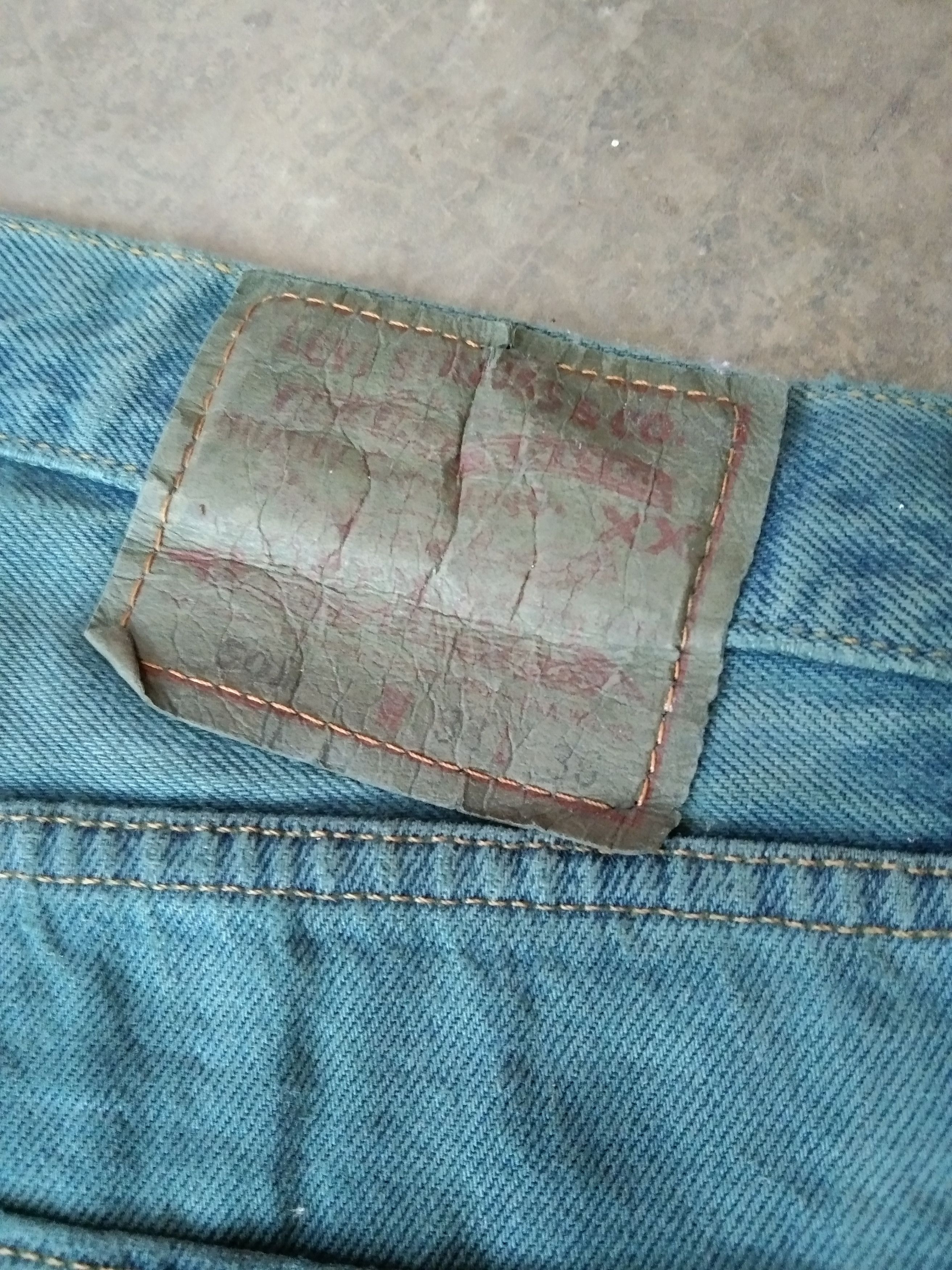 Levi's 90s Vintage Levi's 501 Made In USA Distressed Jeans 36x30 Size US 36 / EU 52 - 3 Thumbnail