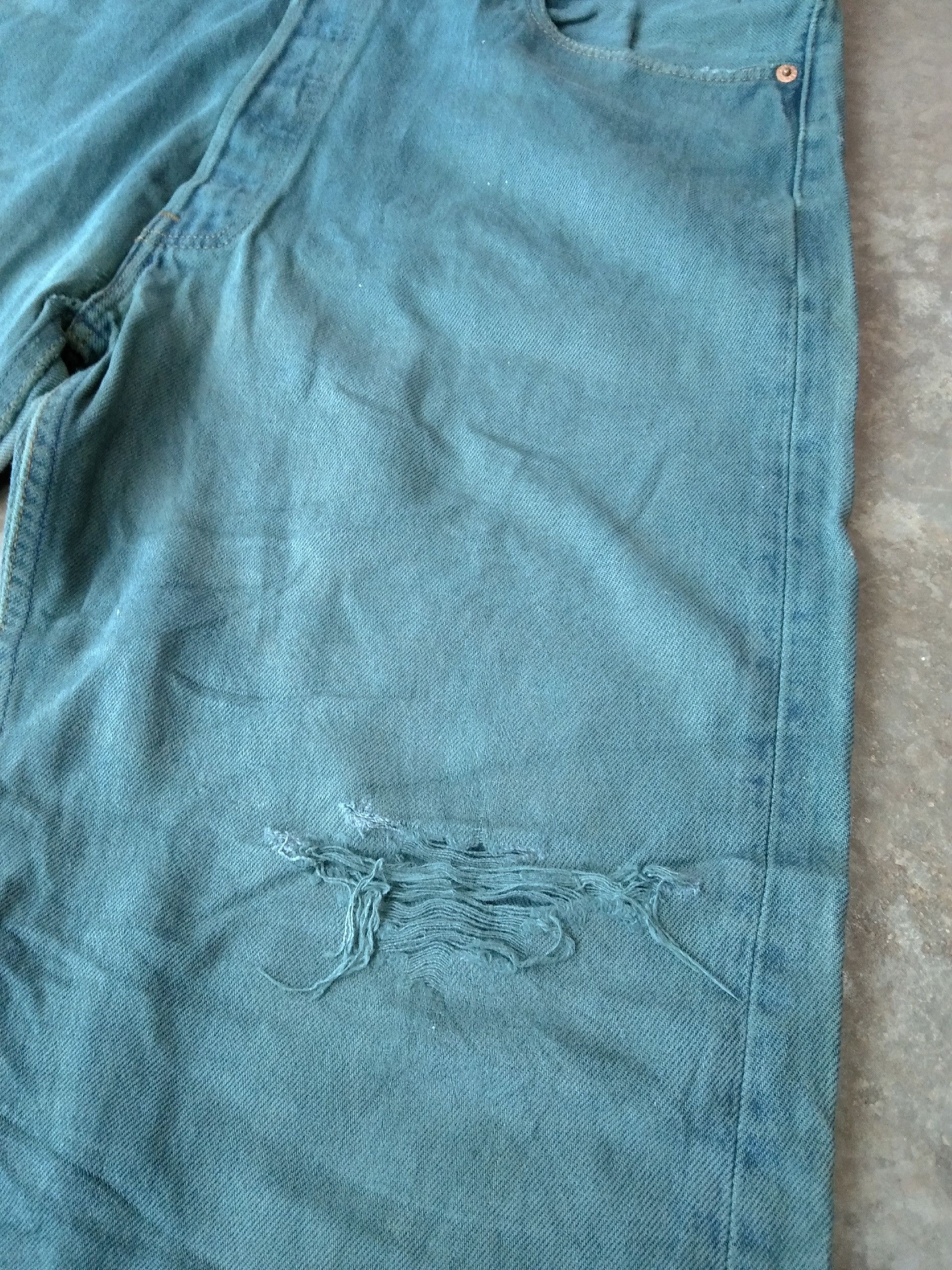 Levi's 90s Vintage Levi's 501 Made In USA Distressed Jeans 36x30 Size US 36 / EU 52 - 7 Thumbnail