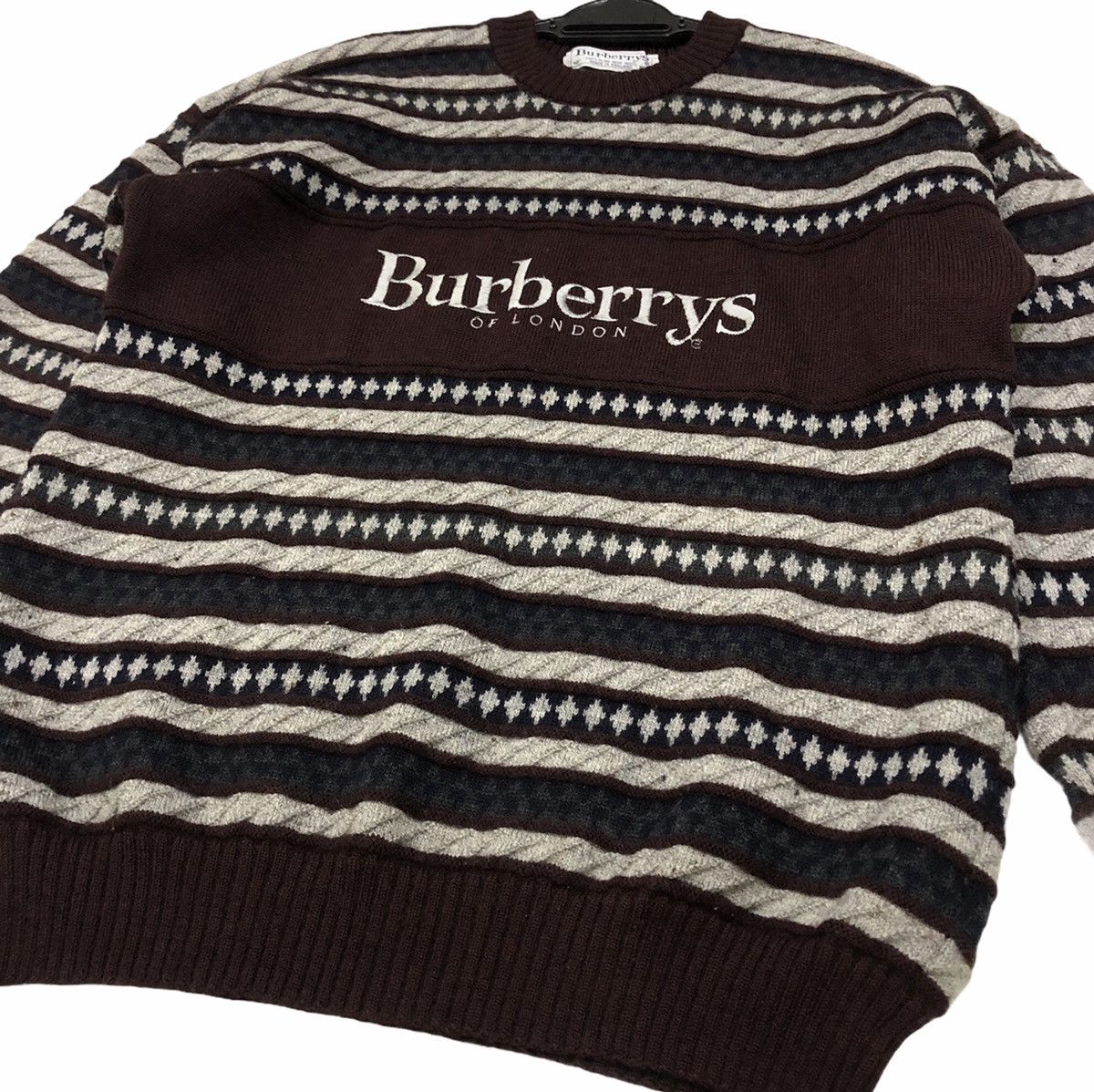 Burberry VTG Burberrys Embroidered Knitwear Pure New Wool Sweatshirt Size US L / EU 52-54 / 3 - 7 Thumbnail