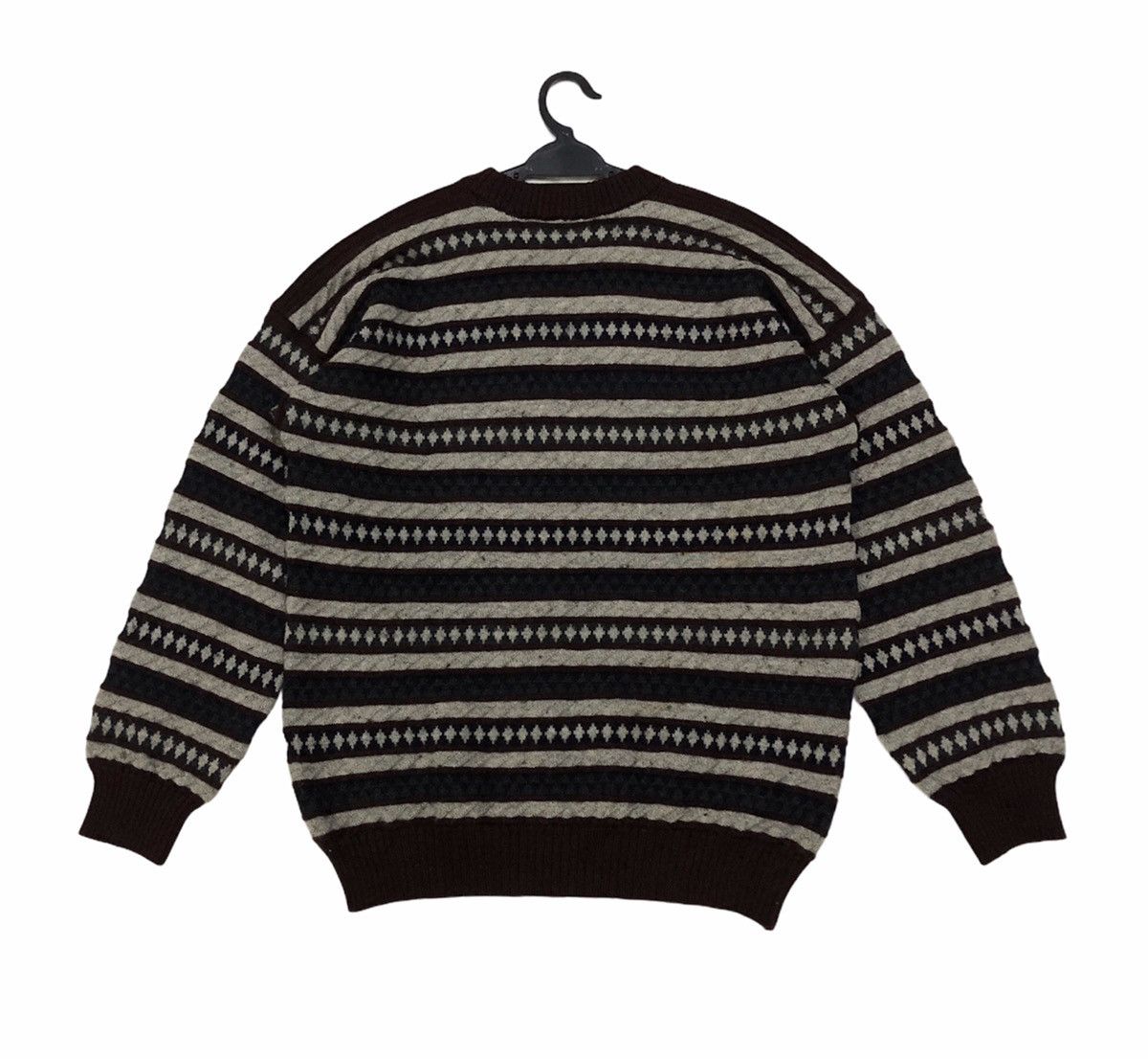 Burberry VTG Burberrys Embroidered Knitwear Pure New Wool Sweatshirt Size US L / EU 52-54 / 3 - 6 Thumbnail