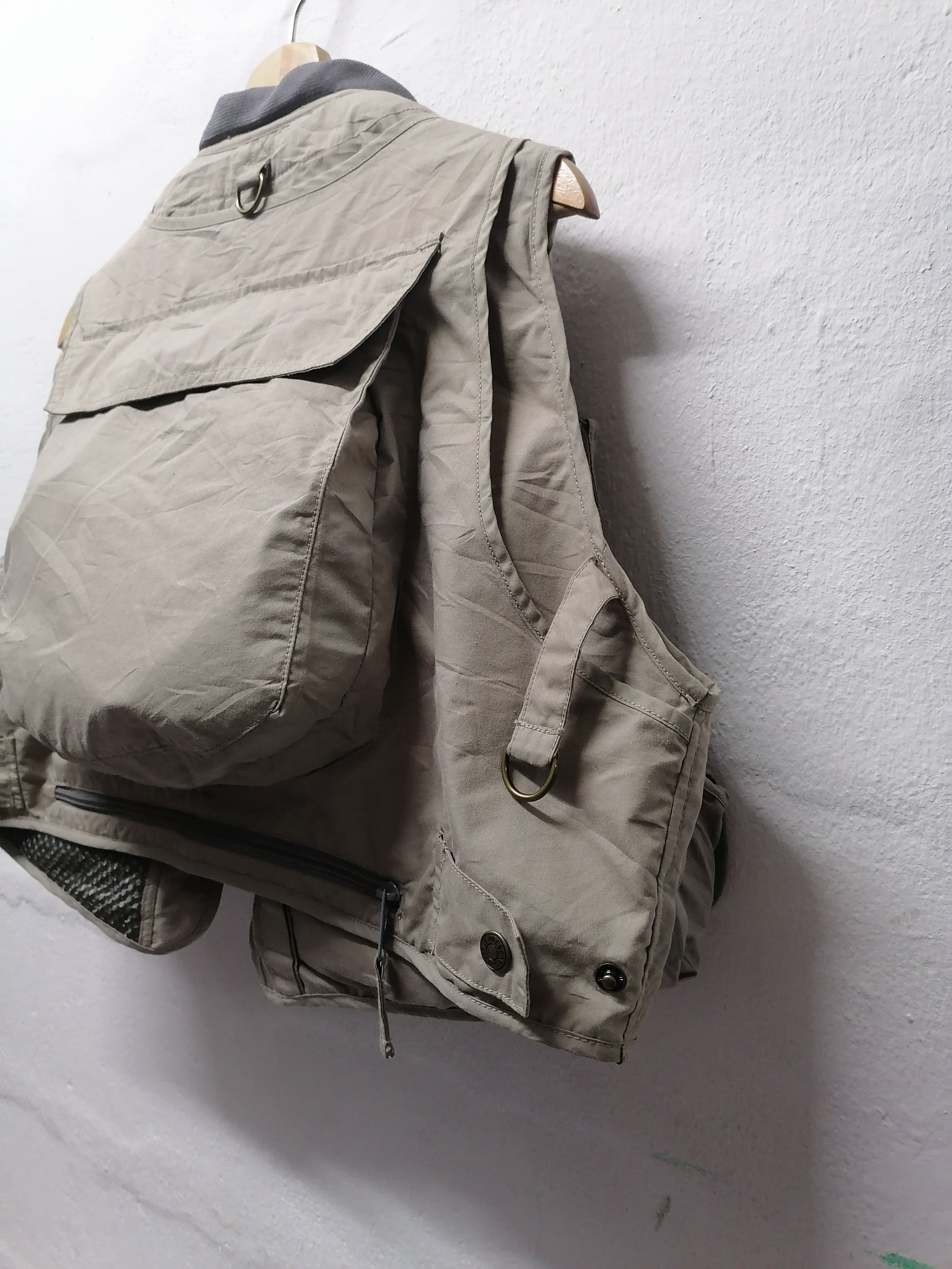 Other Rare❗Utility Tactical Pocket Little Present's Crop Vest🔥 Size US M / EU 48-50 / 2 - 12 Thumbnail