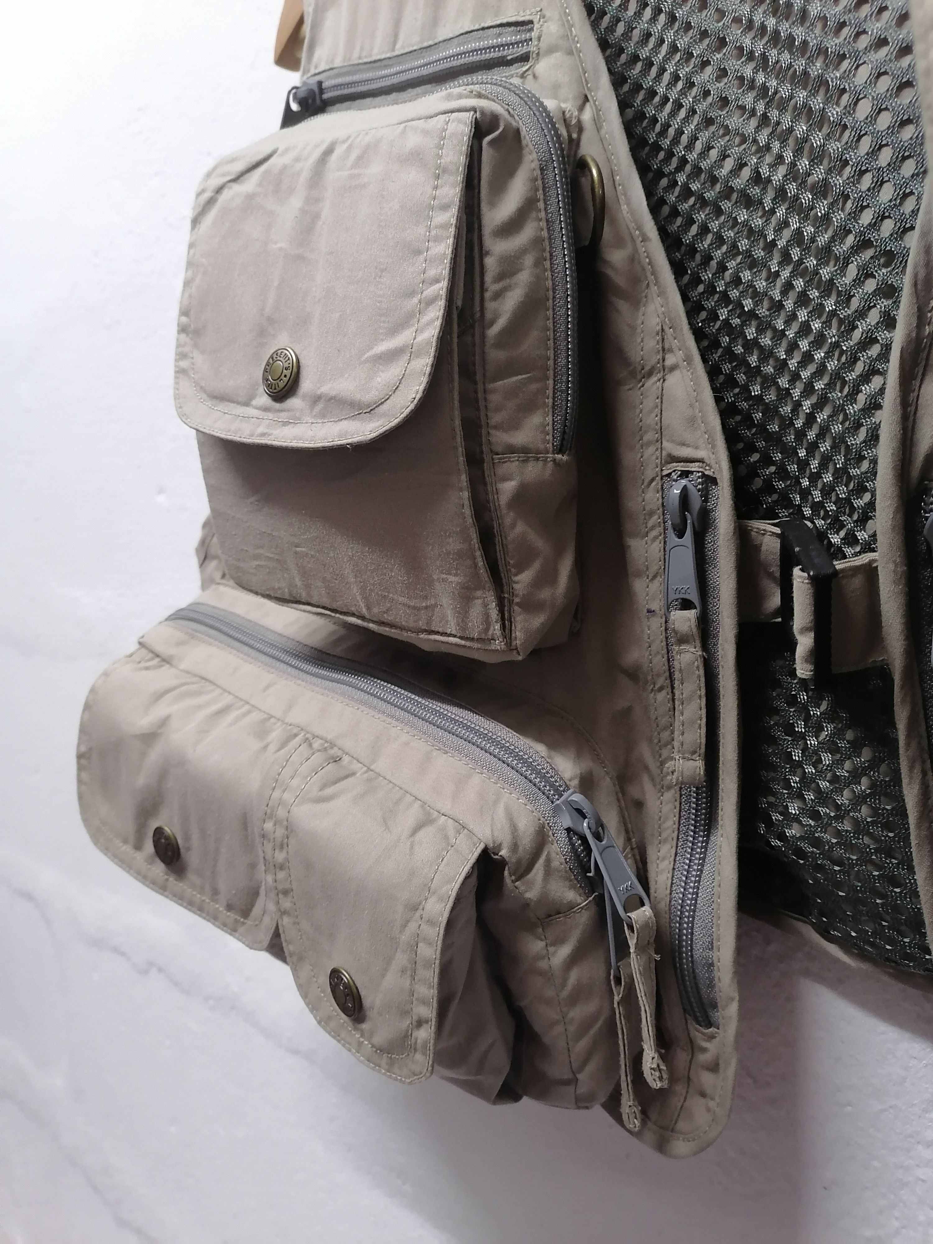 Other Rare❗Utility Tactical Pocket Little Present's Crop Vest🔥 Size US M / EU 48-50 / 2 - 5 Thumbnail