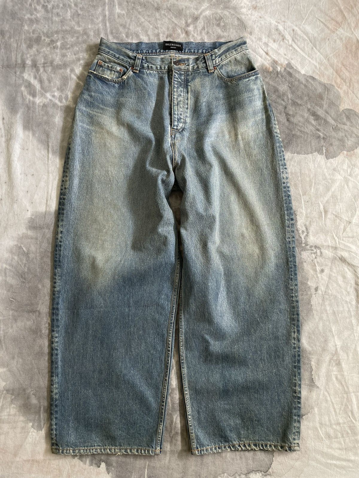 Balenciaga FW22 Large Baggy Jeans | Grailed