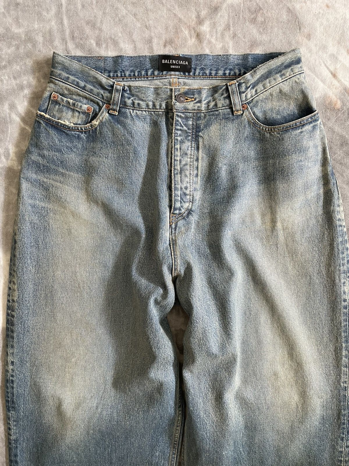 Balenciaga FW22 Large Baggy Jeans | Grailed