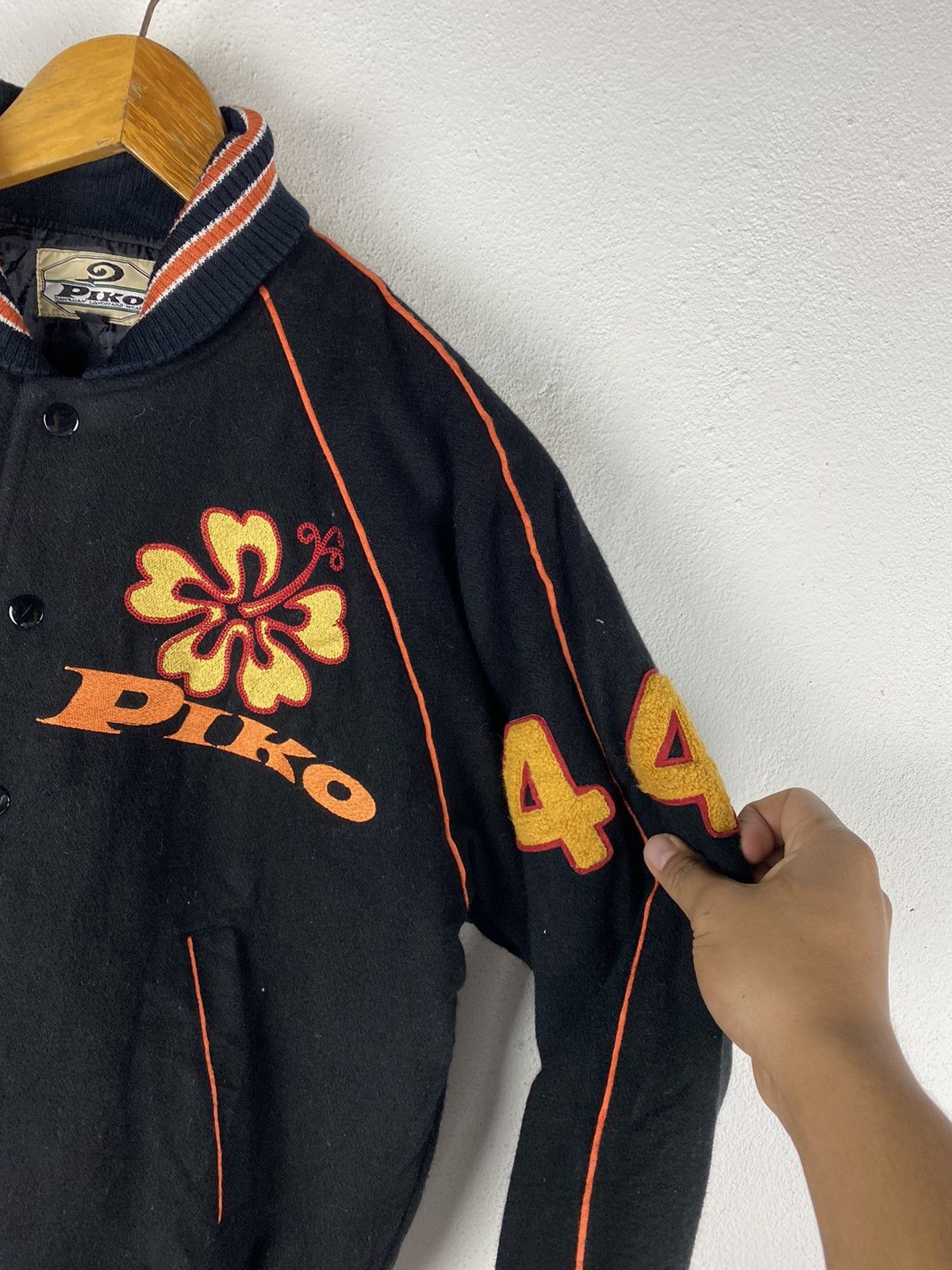 Other PIKO HAWAIIAN LONGBOARD VARSITY JACKET WOOL FABRIC Size US M / EU 48-50 / 2 - 6 Thumbnail