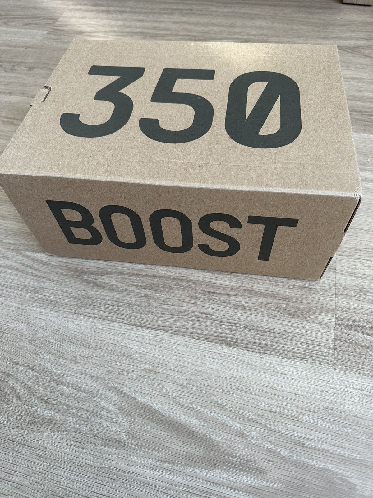 Yeezy Yeezy Beluga 2.0 Size US 8.5 / EU 41-42 - 6 Thumbnail