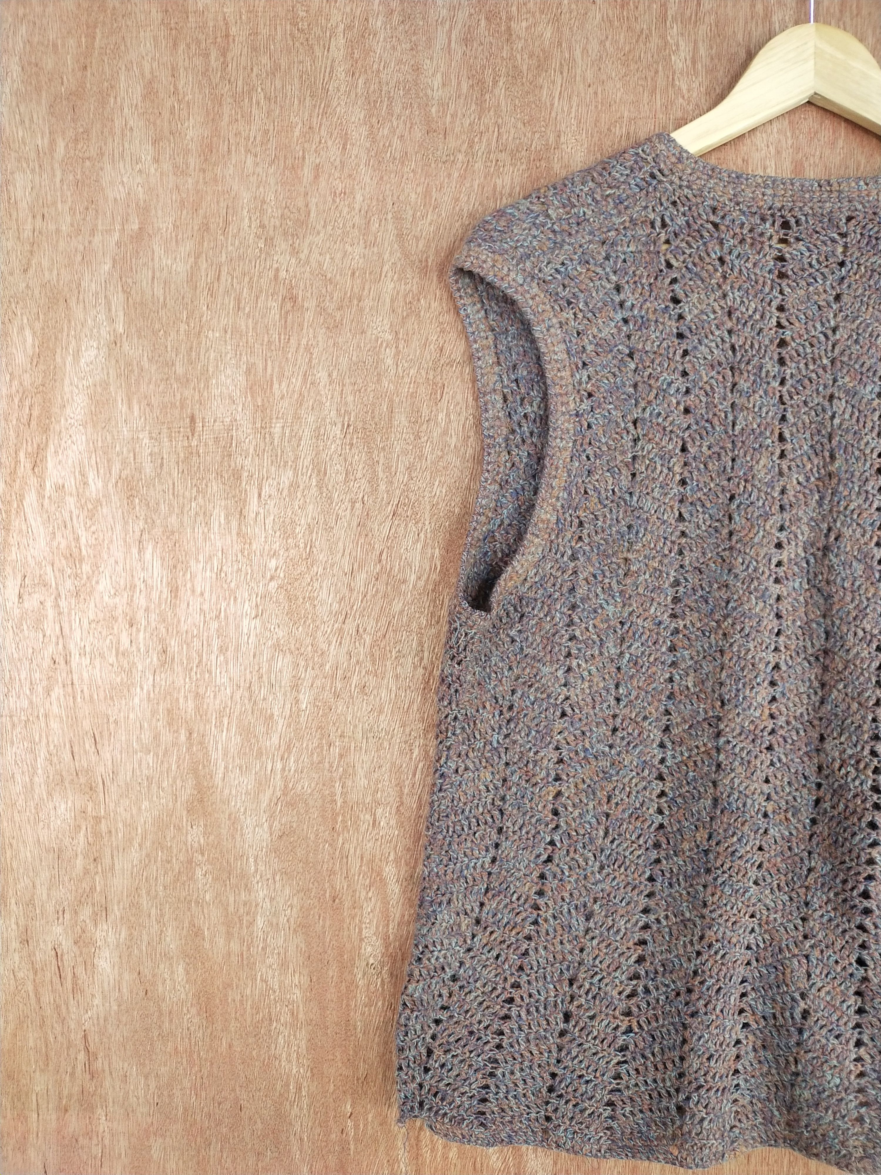 Homespun Knitwear Brown sleeveless knitwear crochet vintage japan #S092 Size US L / EU 52-54 / 3 - 8 Thumbnail