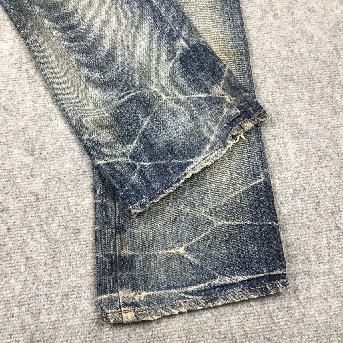 Japanese Brand FLARED DENIM BARTACK DISTRESSED JEANS PANTS 126 Size US 32 / EU 48 - 12 Thumbnail