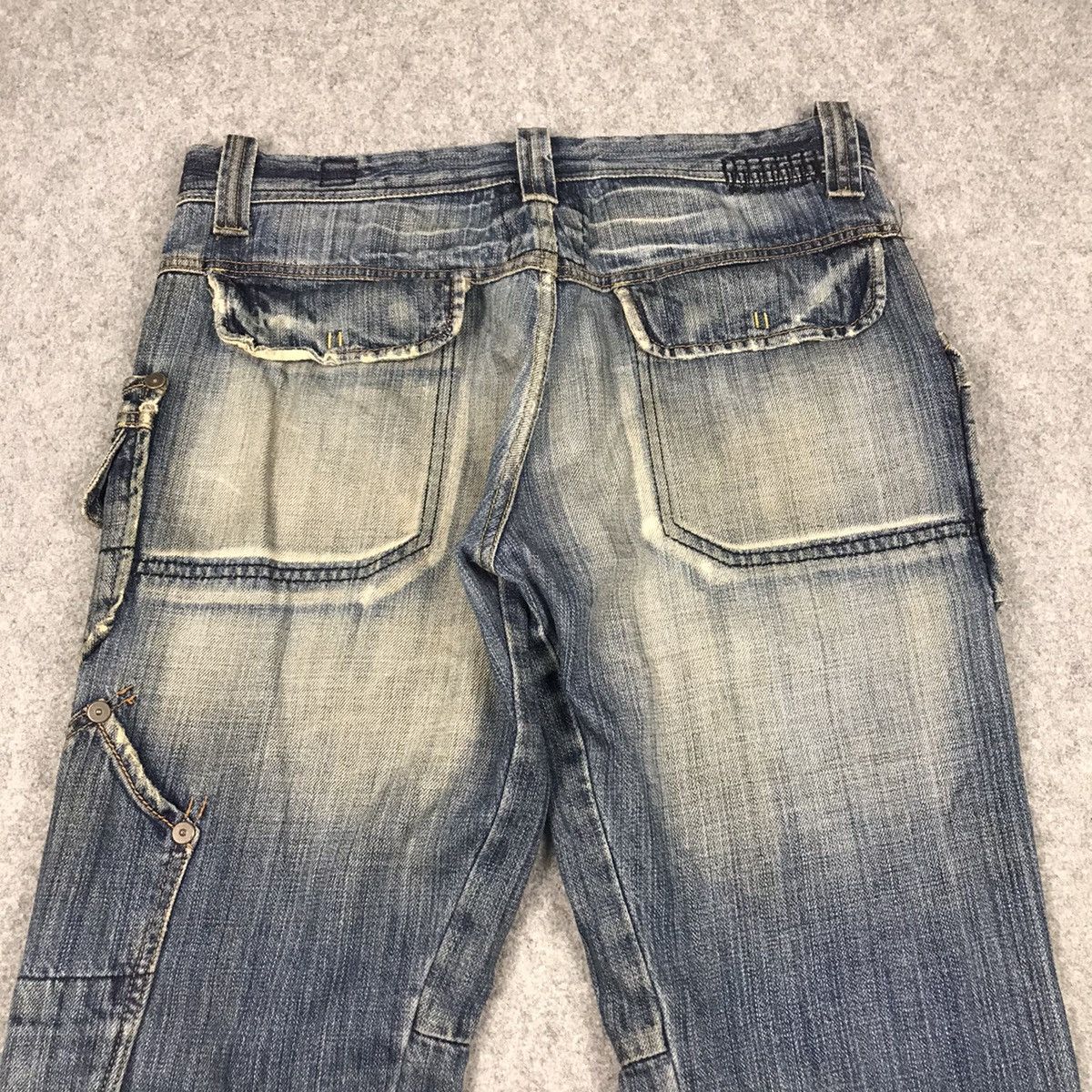 Japanese Brand FLARED DENIM BARTACK DISTRESSED JEANS PANTS 126 Size US 32 / EU 48 - 13 Thumbnail