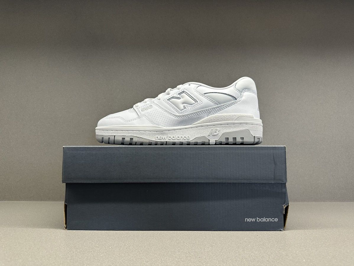 New Balance New Balance 550 White Grey Size US 11 / EU 44 - 2 Thumbnail