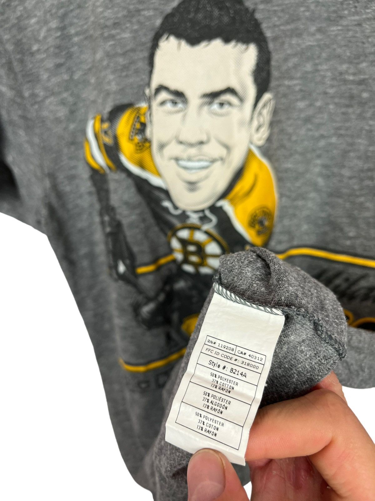 Ccm Vintage CCM NHL Milan Lucic Grafic t-shirt Size US S / EU 44-46 / 1 - 5 Thumbnail