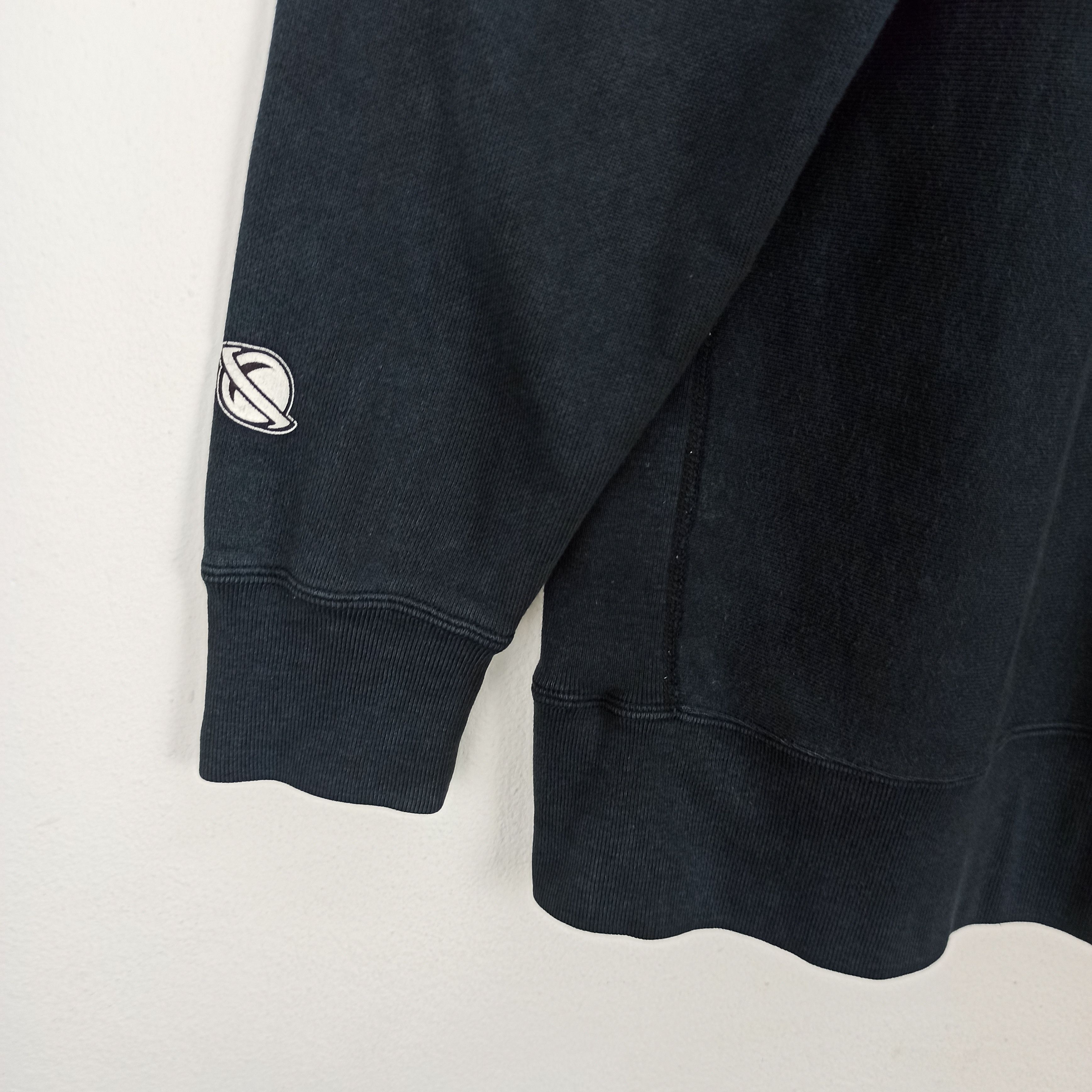 Lost Enterprises Vintage LOST ENTERPRISES Sweatshirt Nice Faded Black Size US L / EU 52-54 / 3 - 7 Thumbnail