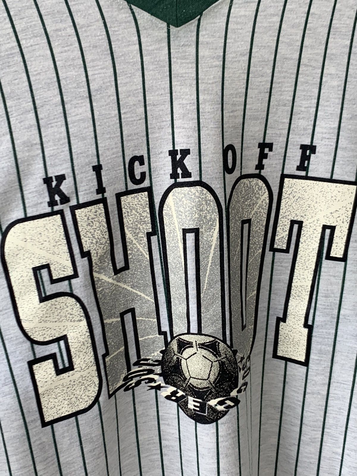 Kicks On Fire Vintage Soccer Kick-off Shoot Striped Longsleeve Size US L / EU 52-54 / 3 - 2 Thumbnail