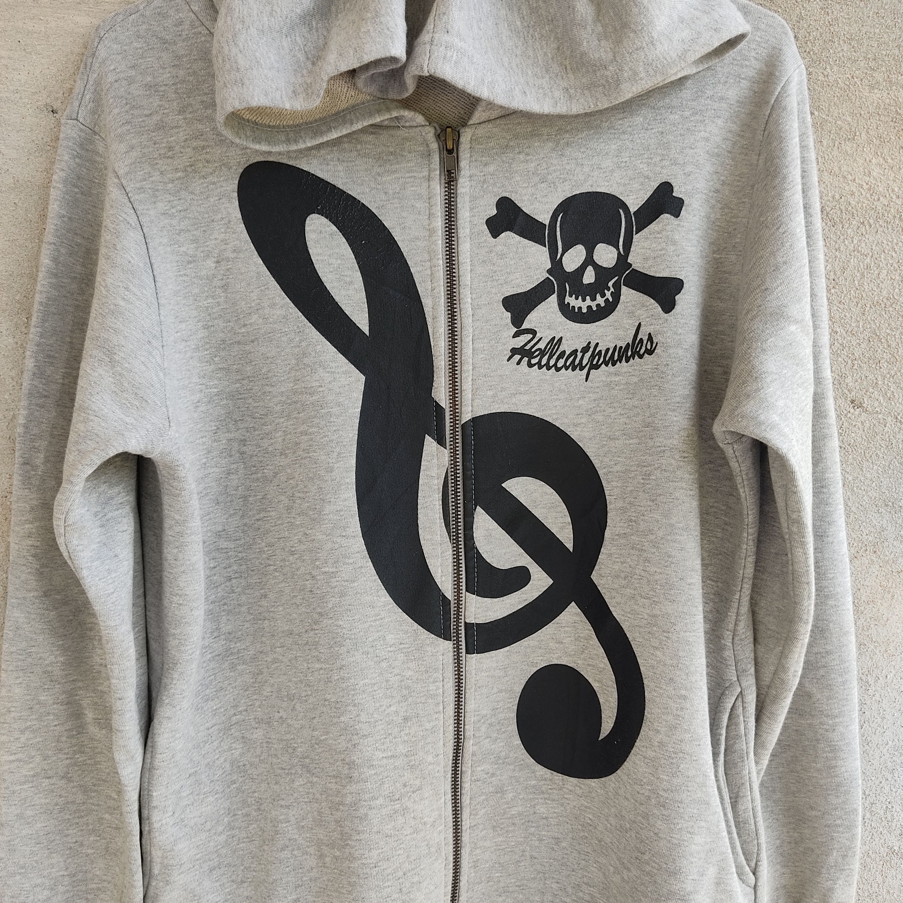Japanese Brand Hellcatpunks Skull Music Big Logo Gray Hoodie Size US M / EU 48-50 / 2 - 3 Thumbnail