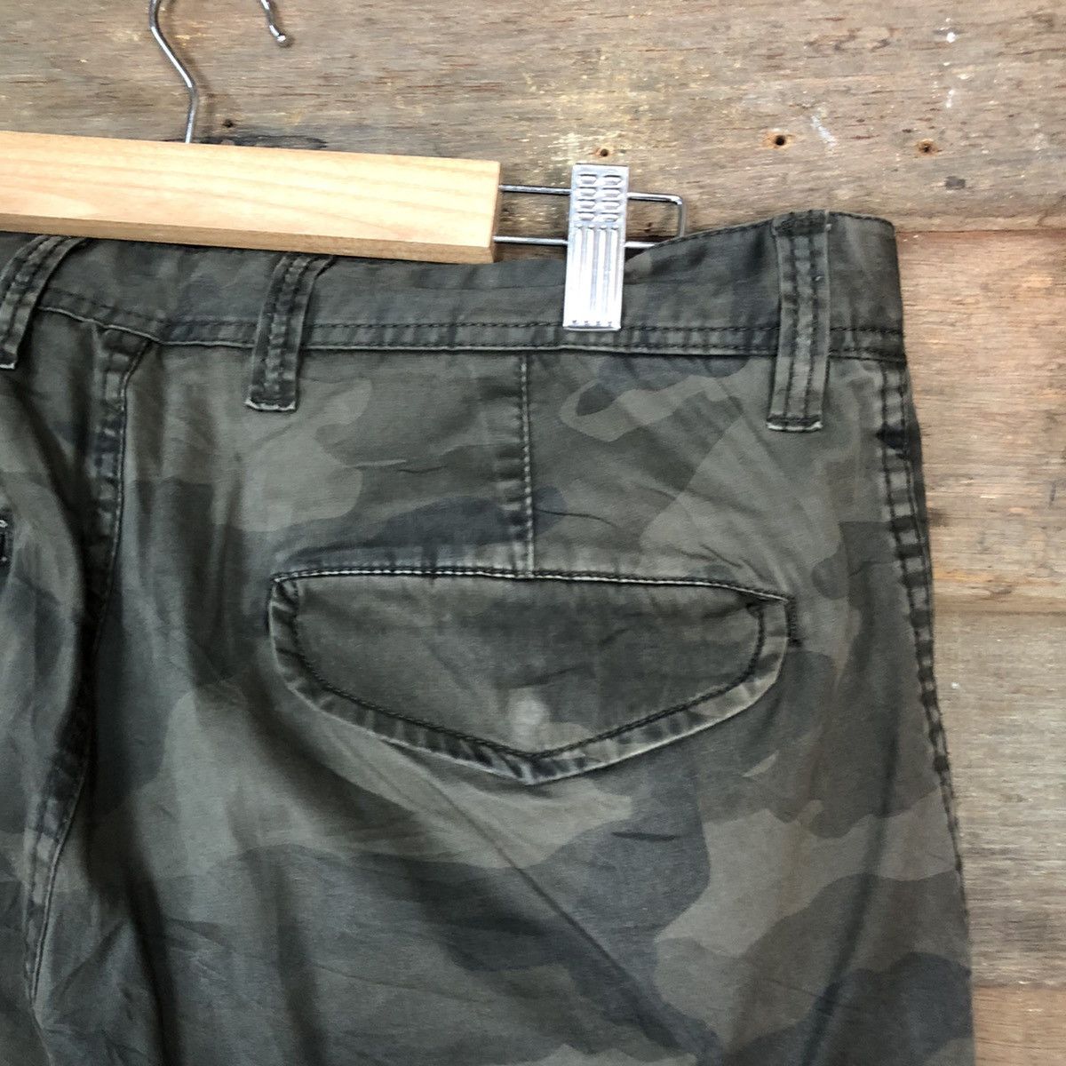Japanese Brand Uniqlo Green Military Cargo Multipocket Pants #6741 Size US 33 - 12 Thumbnail