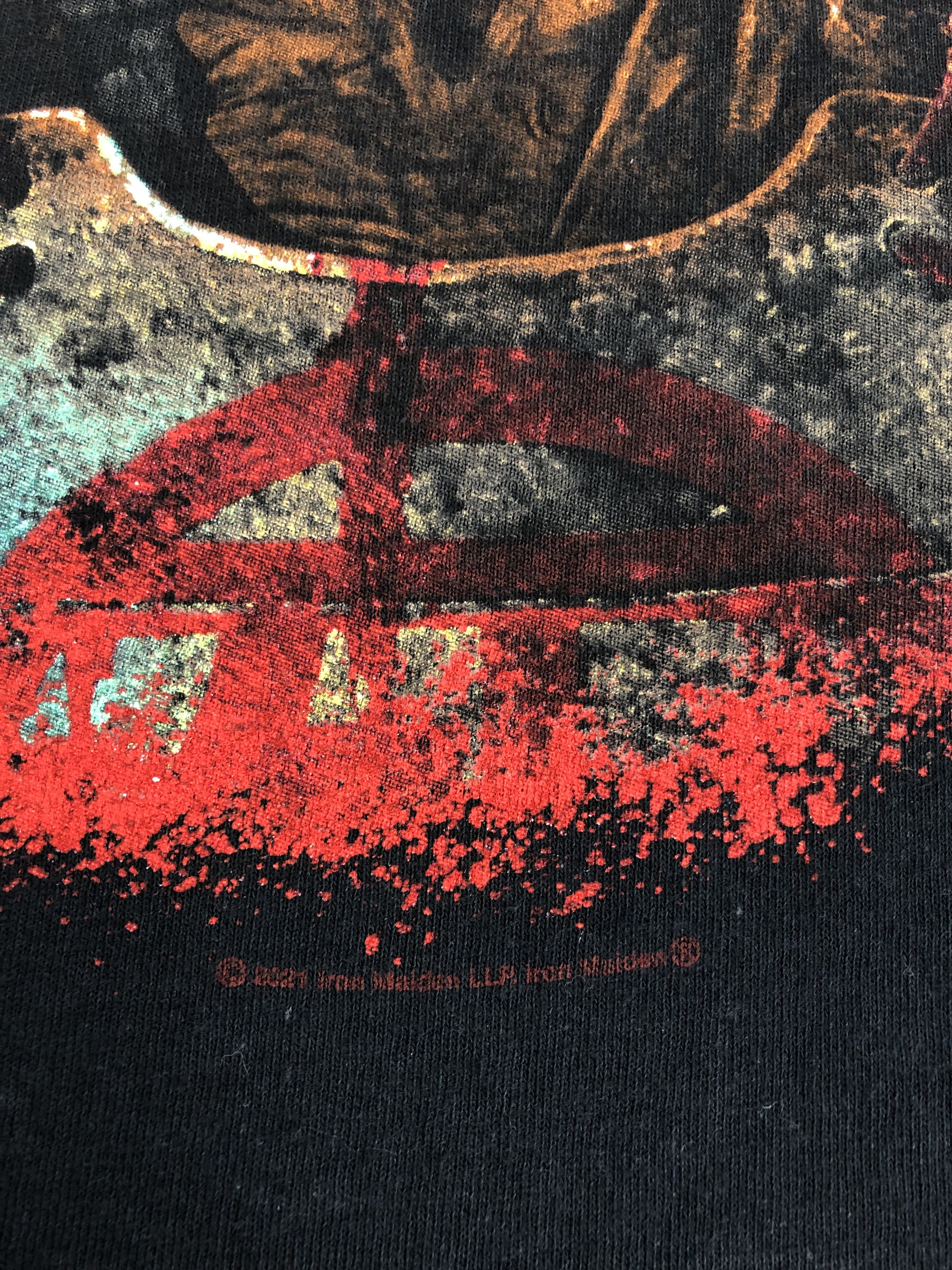 Band Tees Vintage 2021 Iron Maiden (Judas Priest Black Sabbath AC/DC) Size US M / EU 48-50 / 2 - 4 Thumbnail