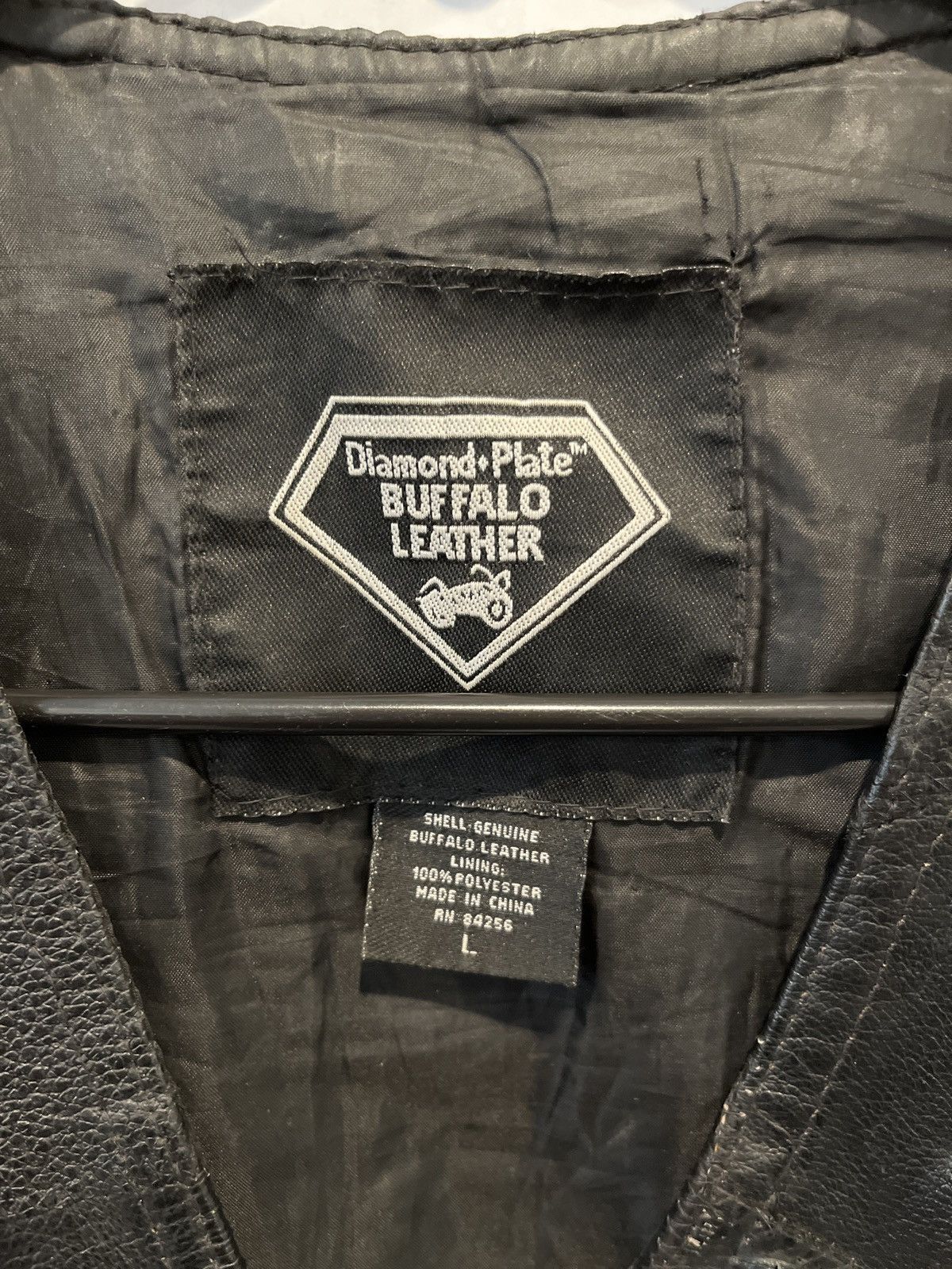 Leather × Vintage Vintage Y2K Buffalo Leather Biker Vest Size US L / EU 52-54 / 3 - 3 Thumbnail