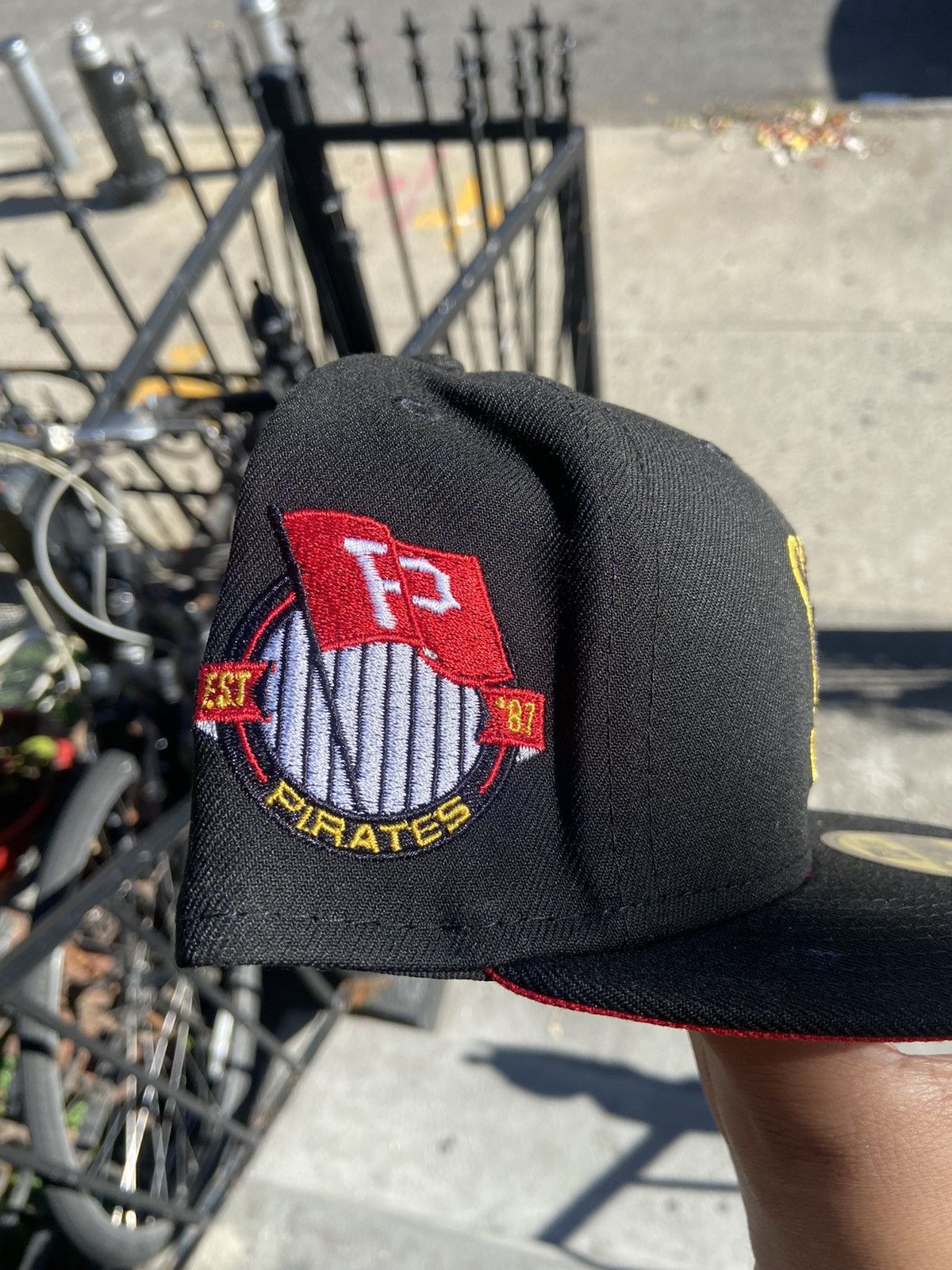 Hat Club × MLB × New Era 7 1/2 Covid Pirate Red UV New Era Fitted Size ONE SIZE - 2 Thumbnail