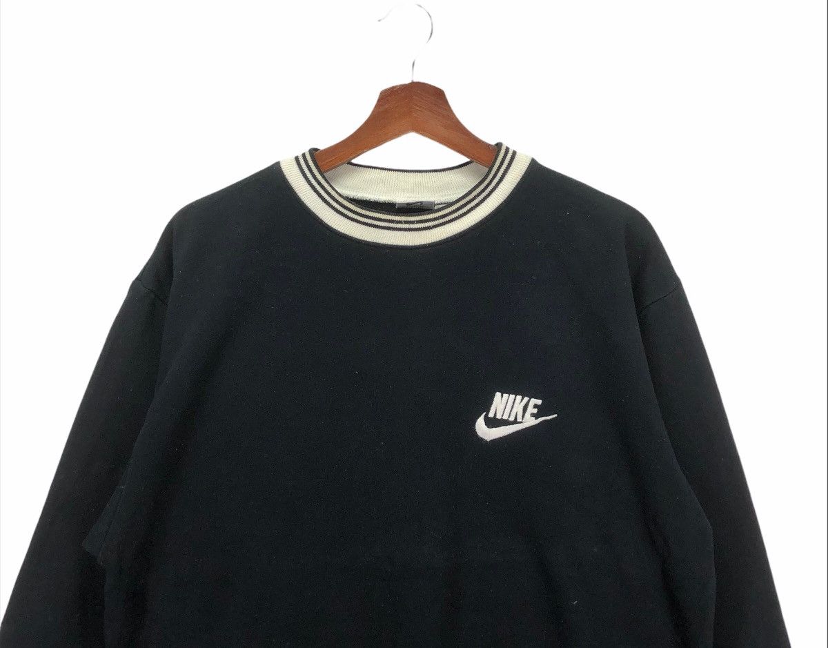 Nike × Vintage Vintage 90s Nike Swoosh Crewneck Size US L / EU 52-54 / 3 - 4 Thumbnail