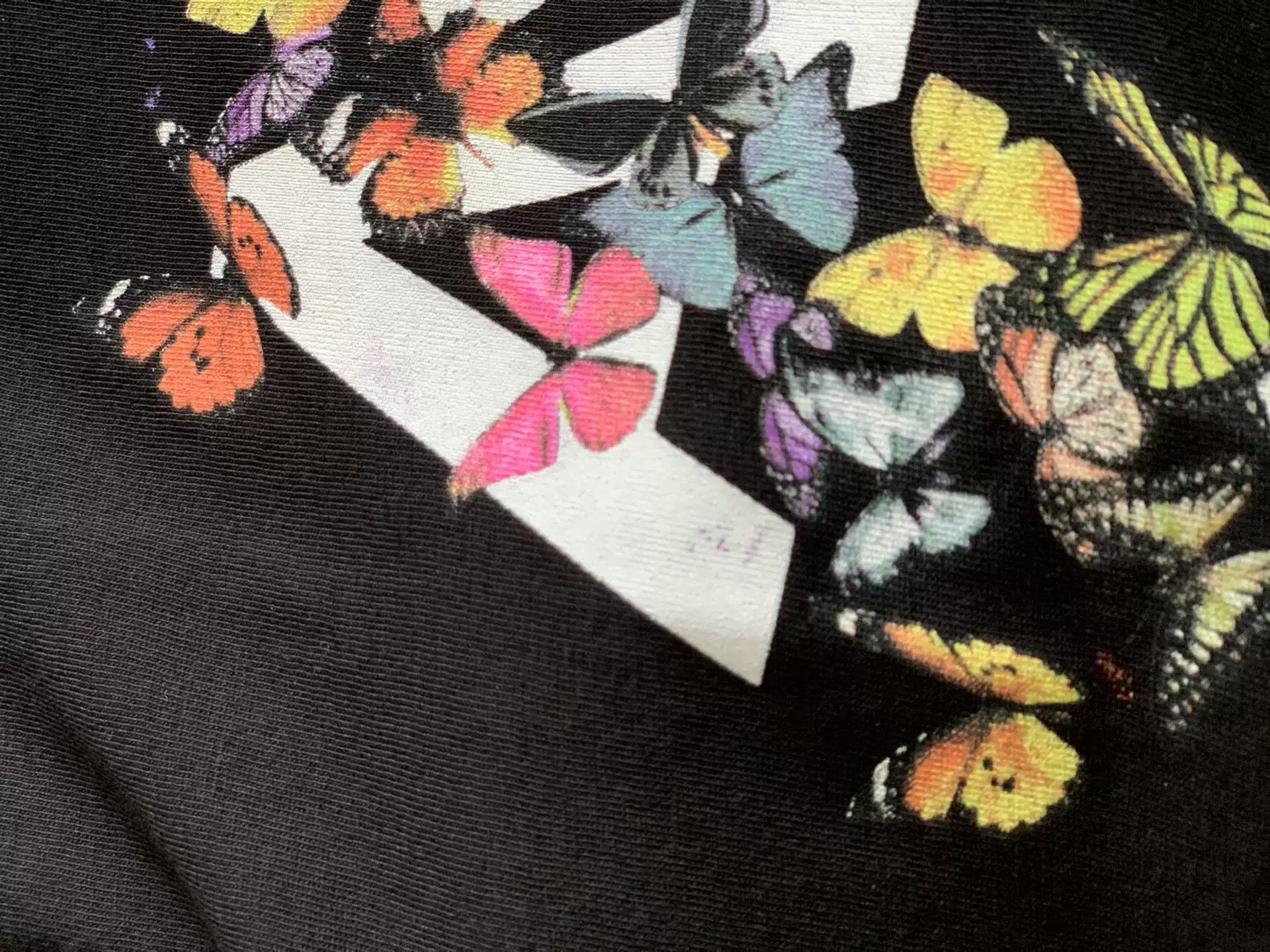 Amiri AMIRI Logo Butterflys Anti War Tee Size US M / EU 48-50 / 2 - 7 Thumbnail
