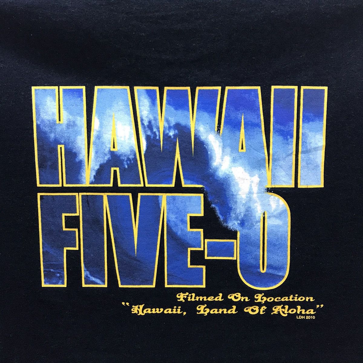 Alstyle Rare!! Hawaii Five-O Film Crew Movie Tee Size US XXL / EU 58 / 5 - 10 Thumbnail