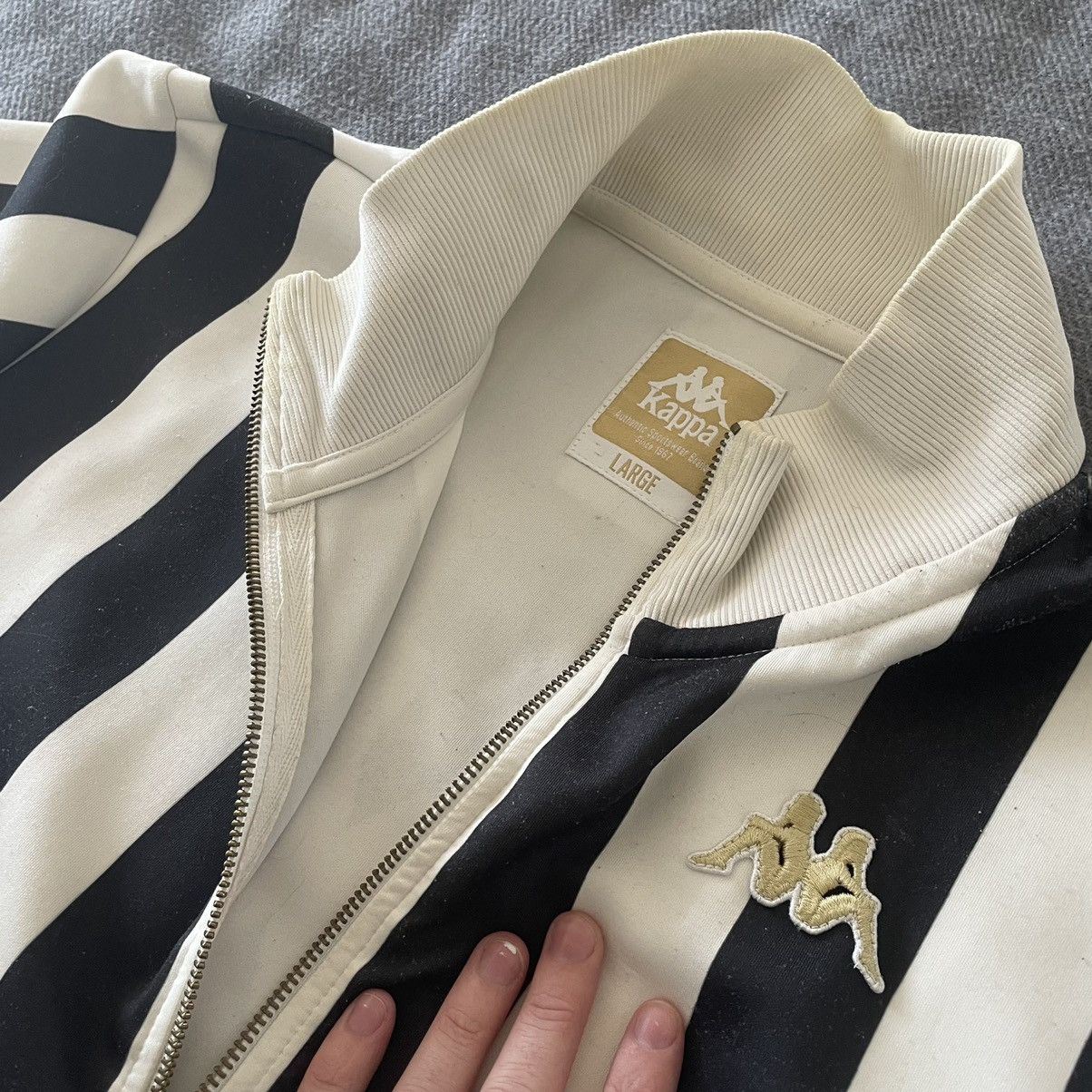 Vintage KAPPA KONTROLL BLACK WHiTE STRiPED TRACK JACKET BEETLEJUiCE Size L / US 10 / IT 46 - 6 Thumbnail