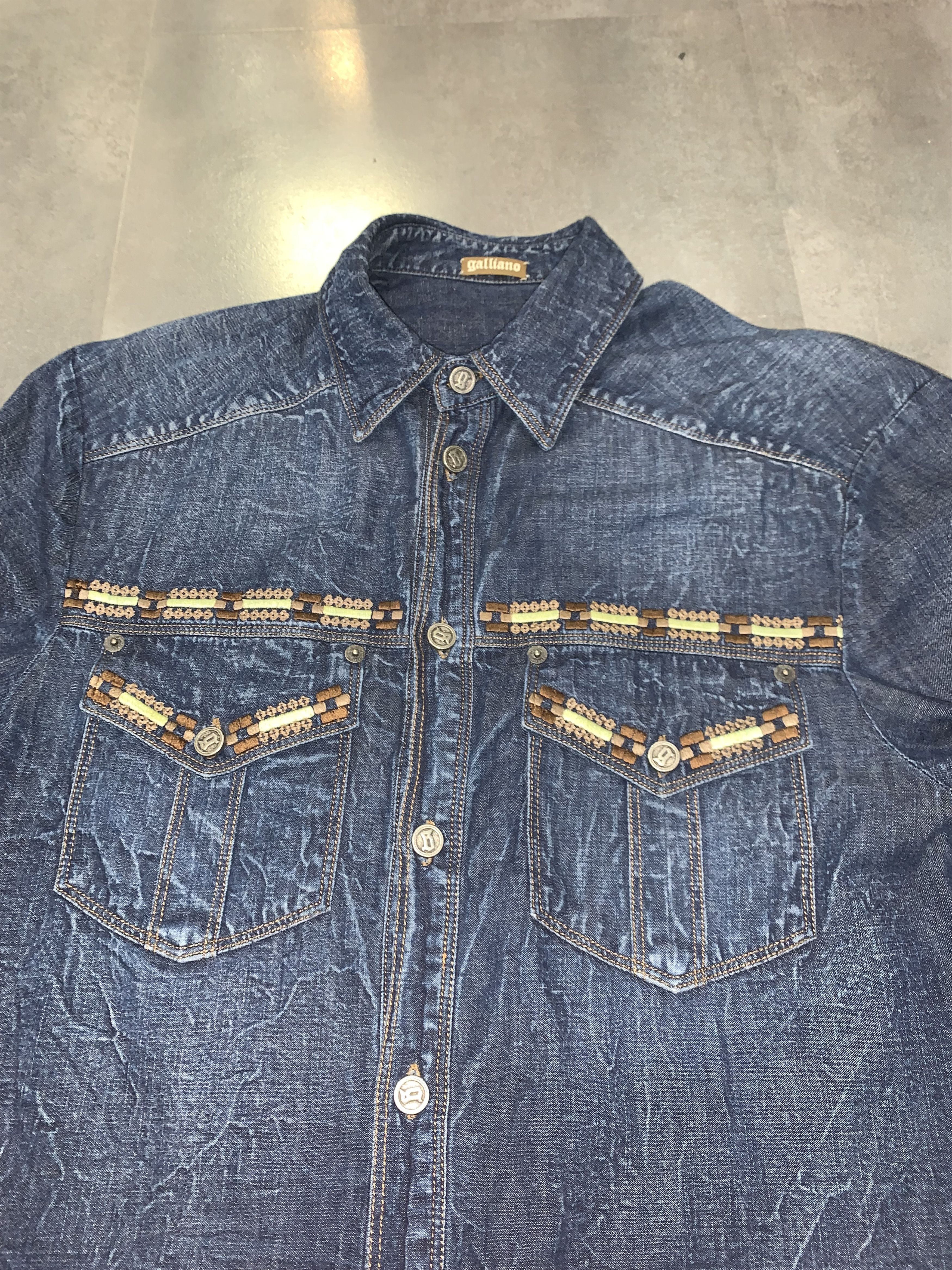 John Galliano Galliano Hand Embroidered Denim Button Up Shirt Size US S / EU 44-46 / 1 - 9 Thumbnail